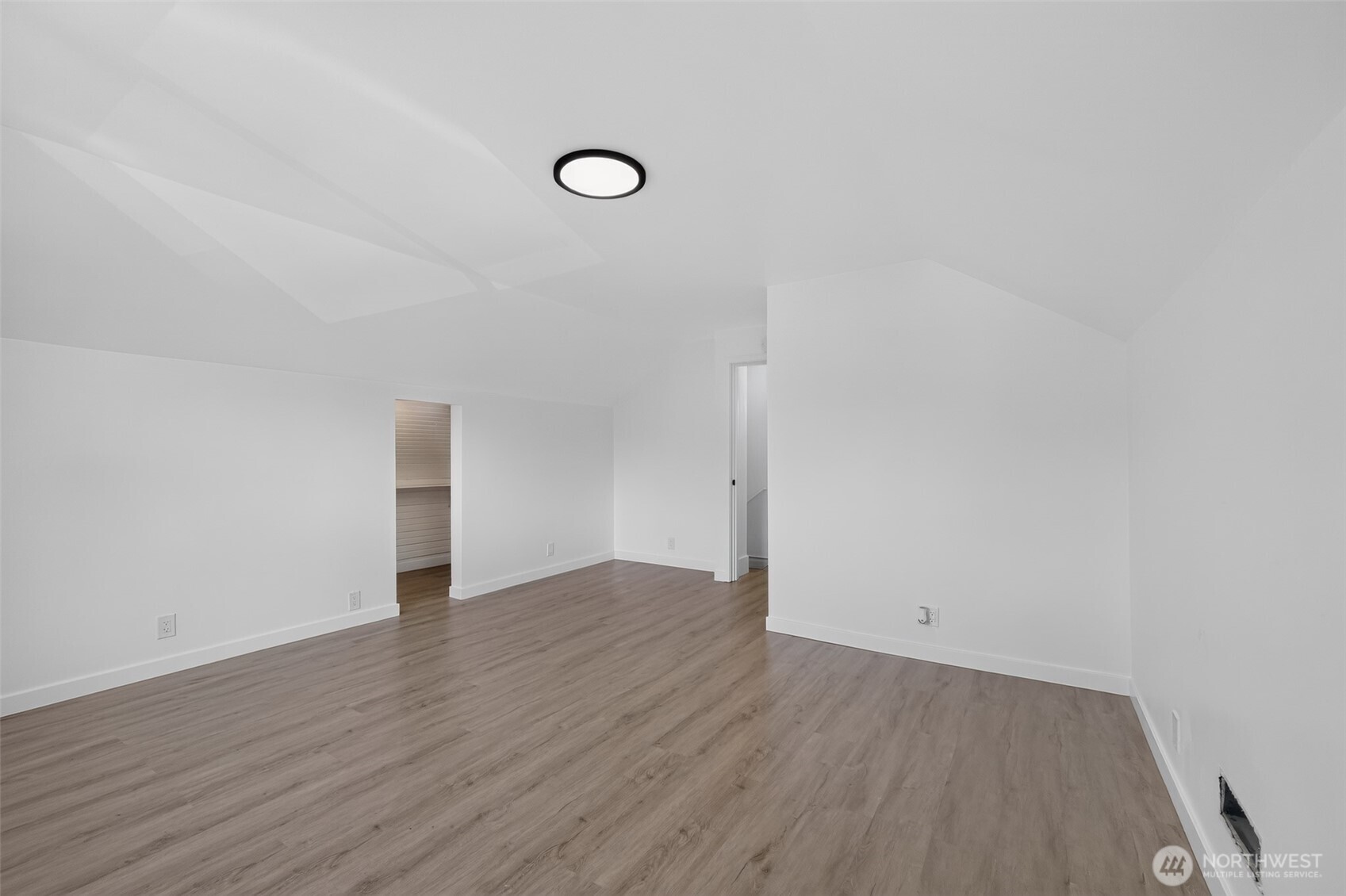 1737 6th Street Property Photo 13
