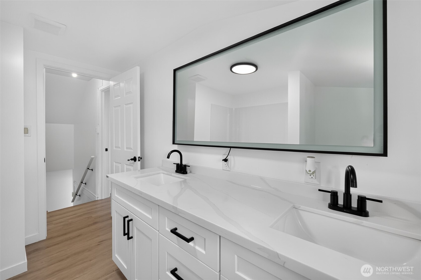 1737 6th Street Property Photo 15