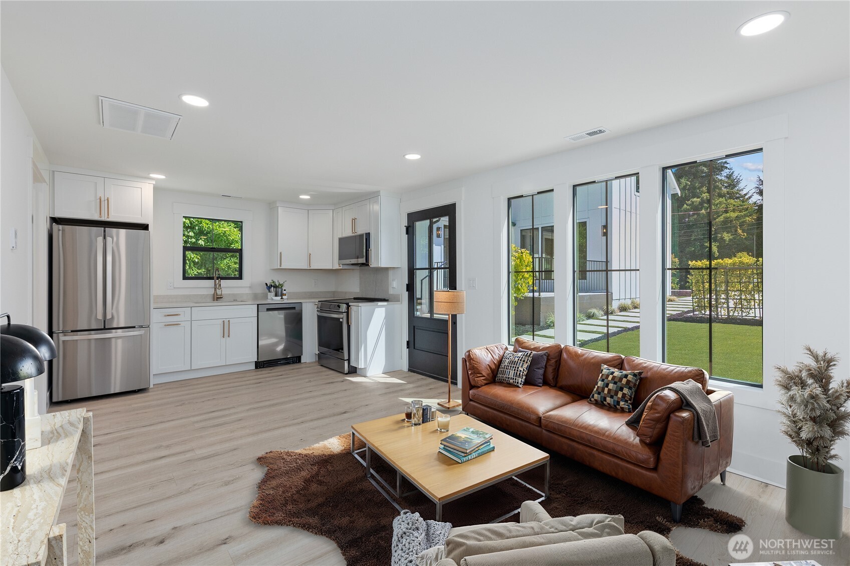 7743 Seward Park Avenue Property Photo 27