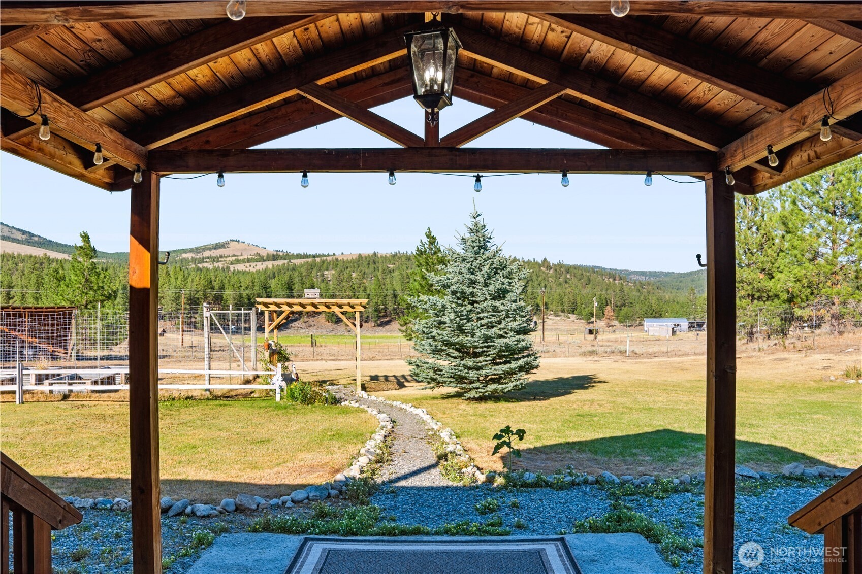 155 Tamarack Road Property Photo 3