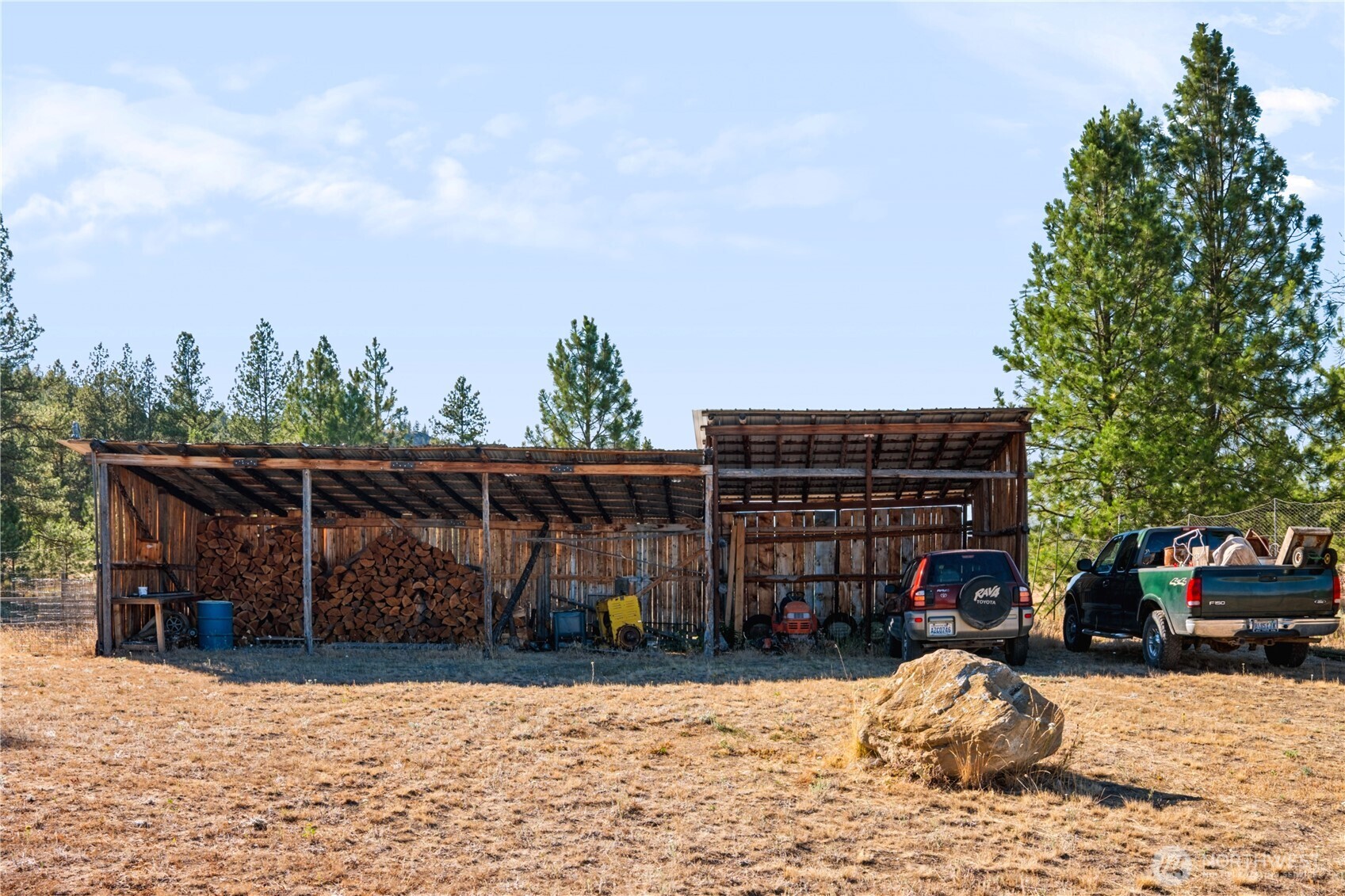 155 Tamarack Road Property Photo 31