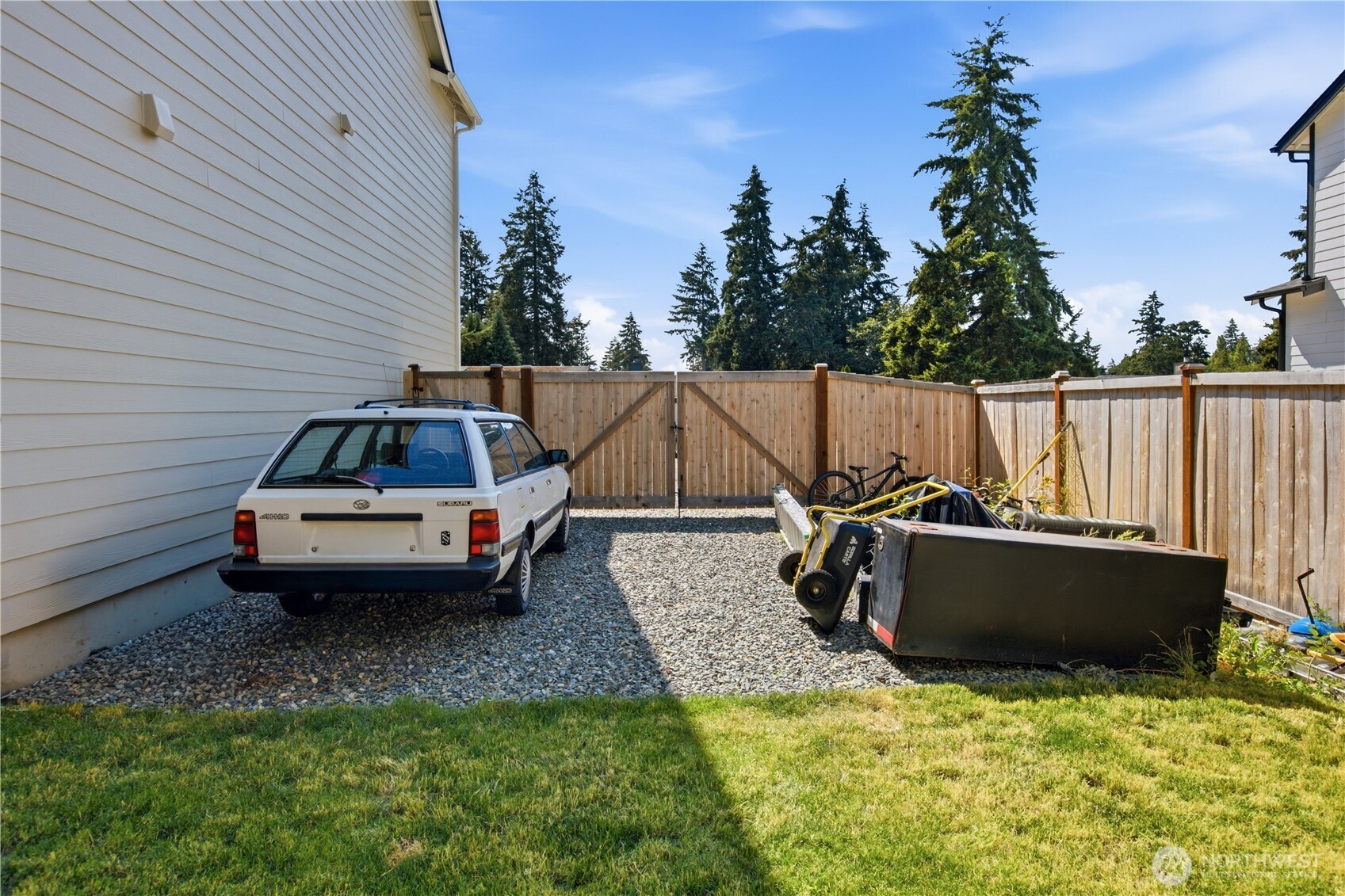 18625 11th Avenue Ct Property Photo 27