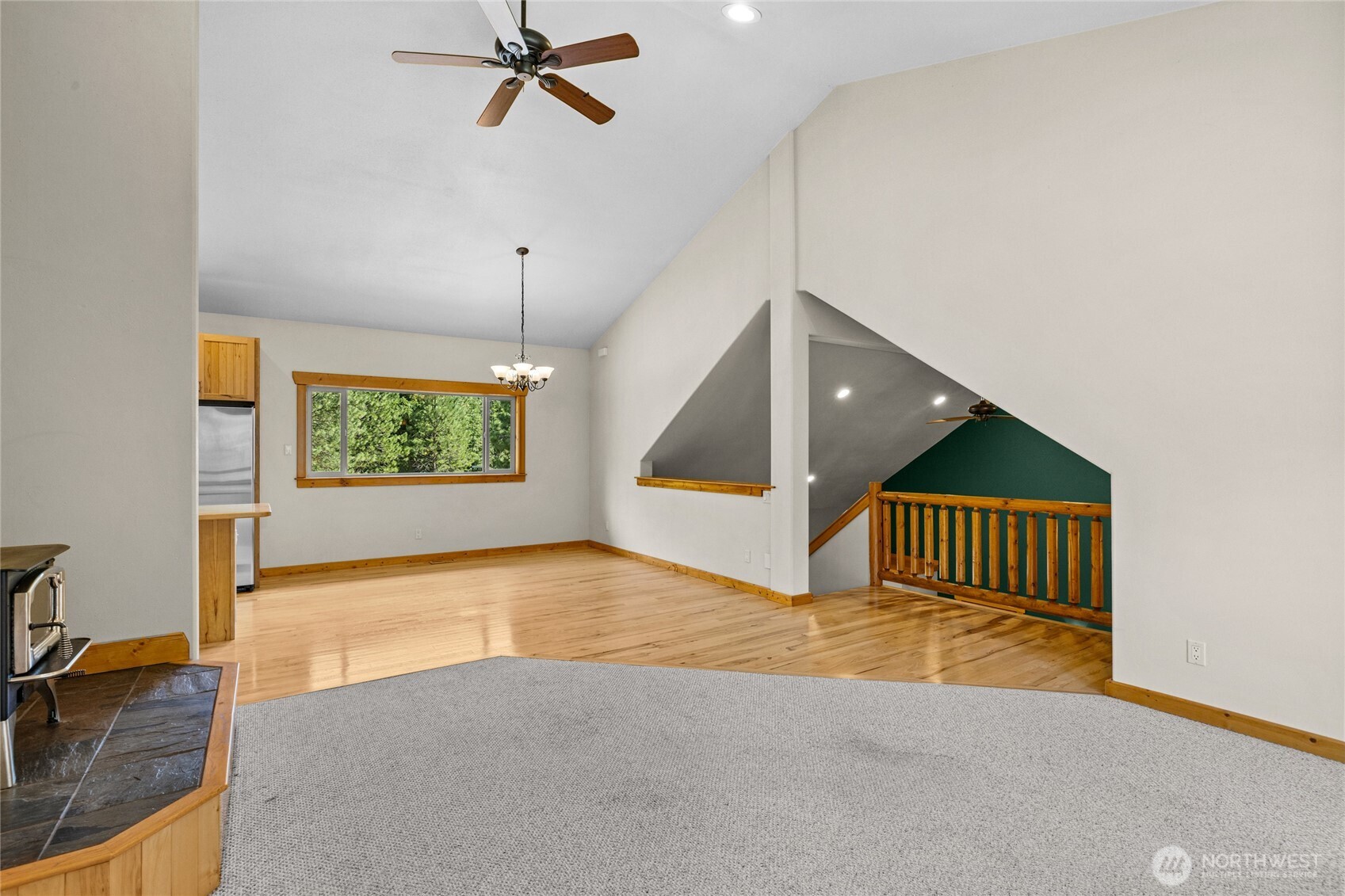 4201 Westside Road Property Photo 8