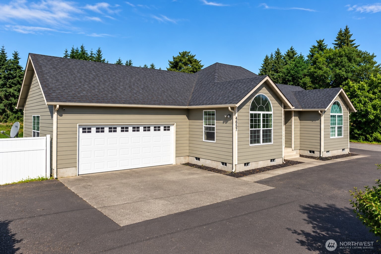 4657 Ohio Street Property Photo 1