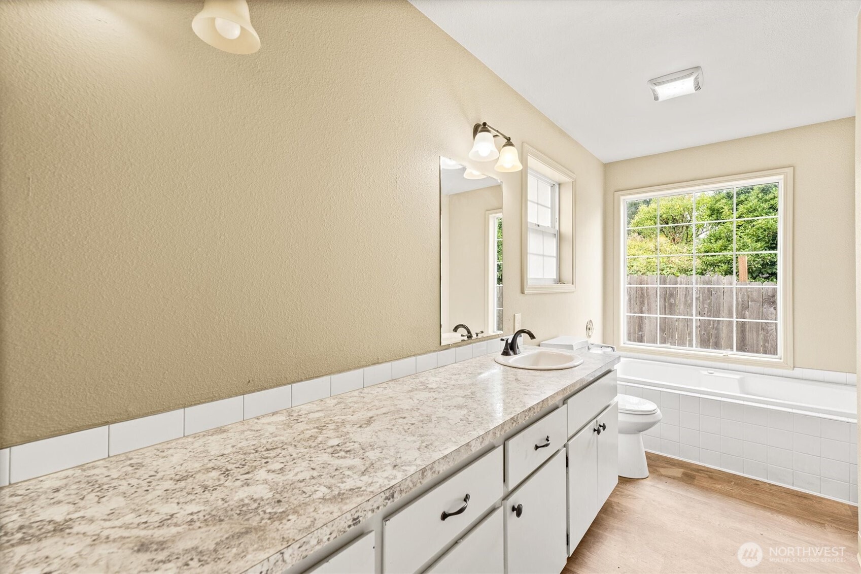 4657 Ohio Street Property Photo 22