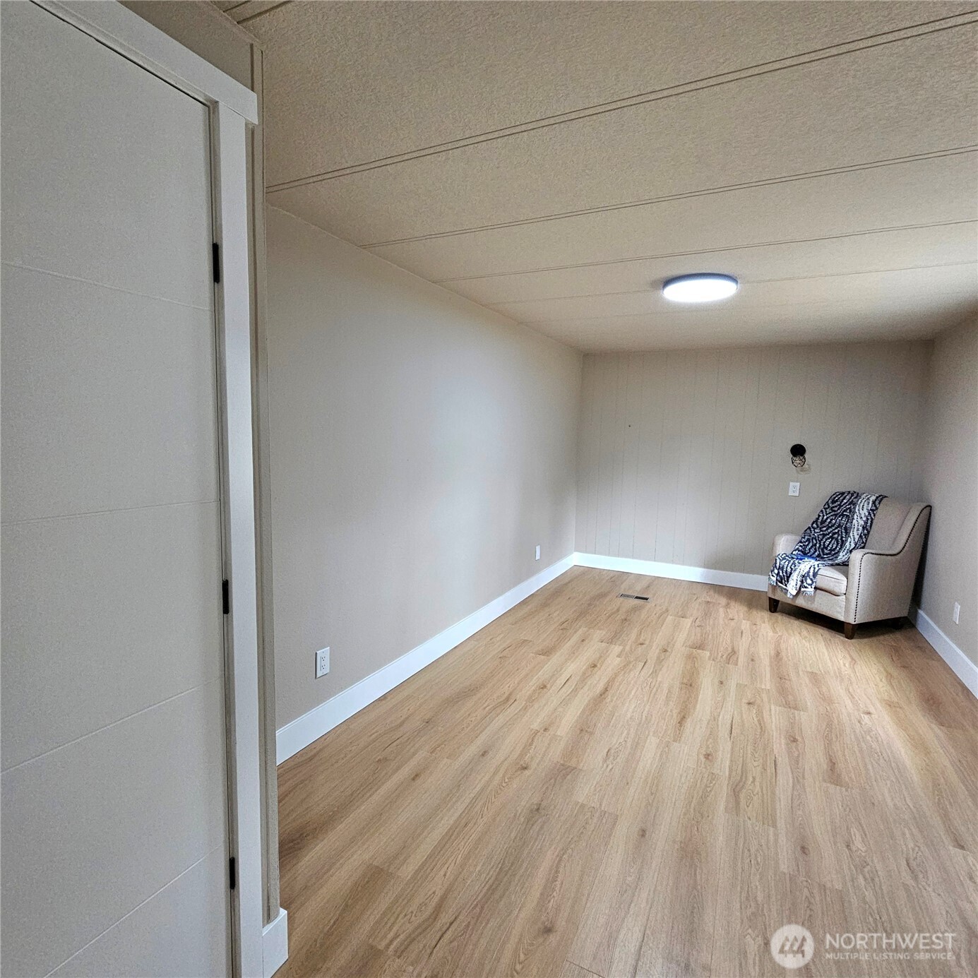 914 Nottingham Drive Property Photo 15