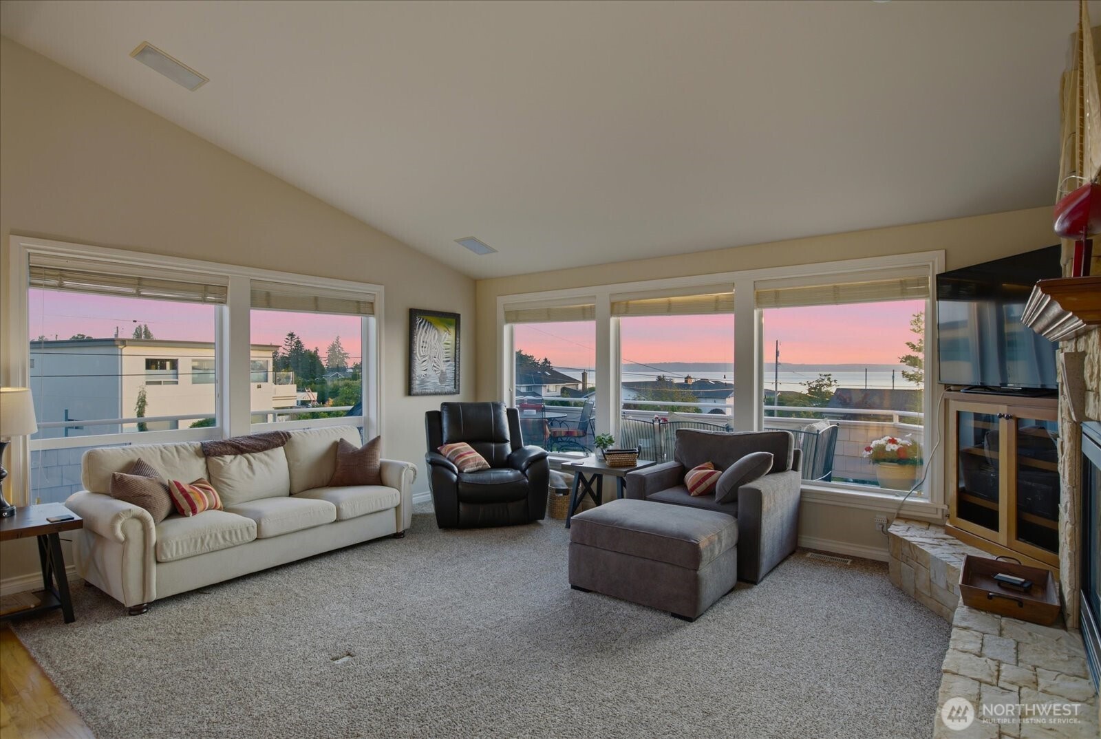 809 Driftwood Place Property Photo 17