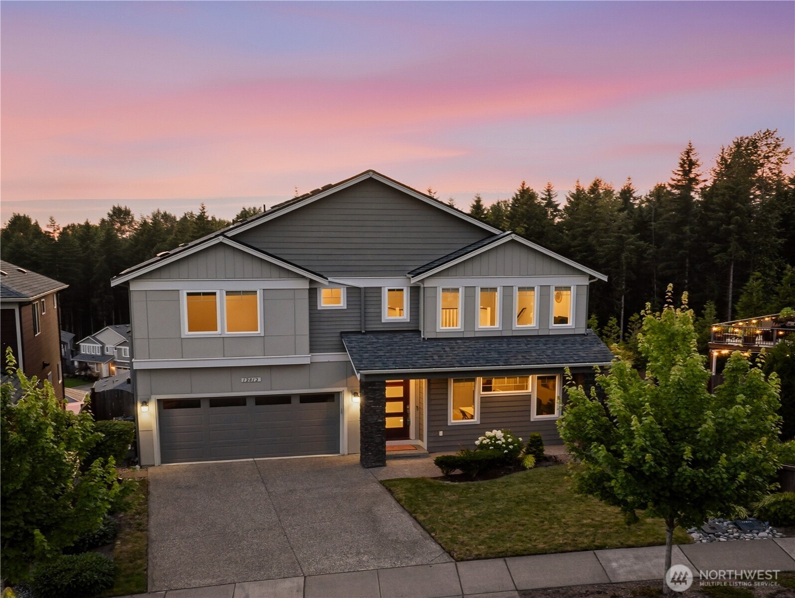 12812 175th Avenue Property Photo 1