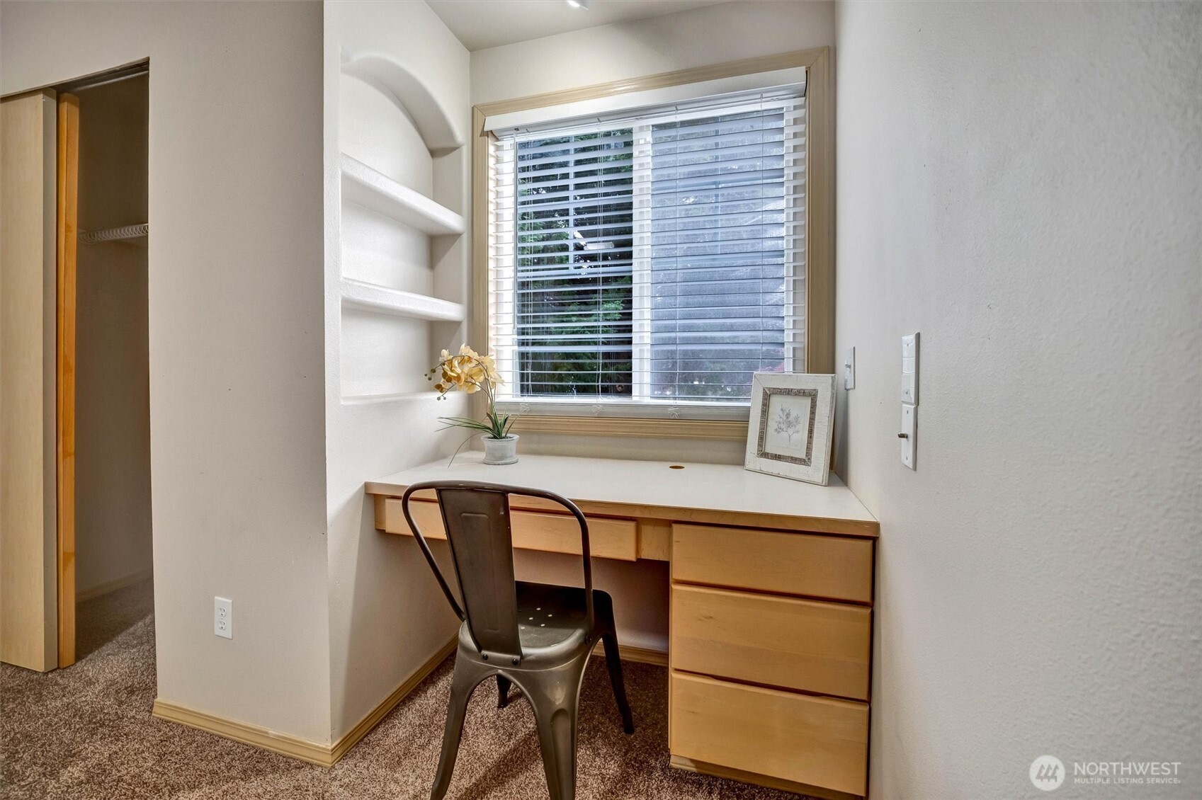 505 Hemming Way Property Photo 18