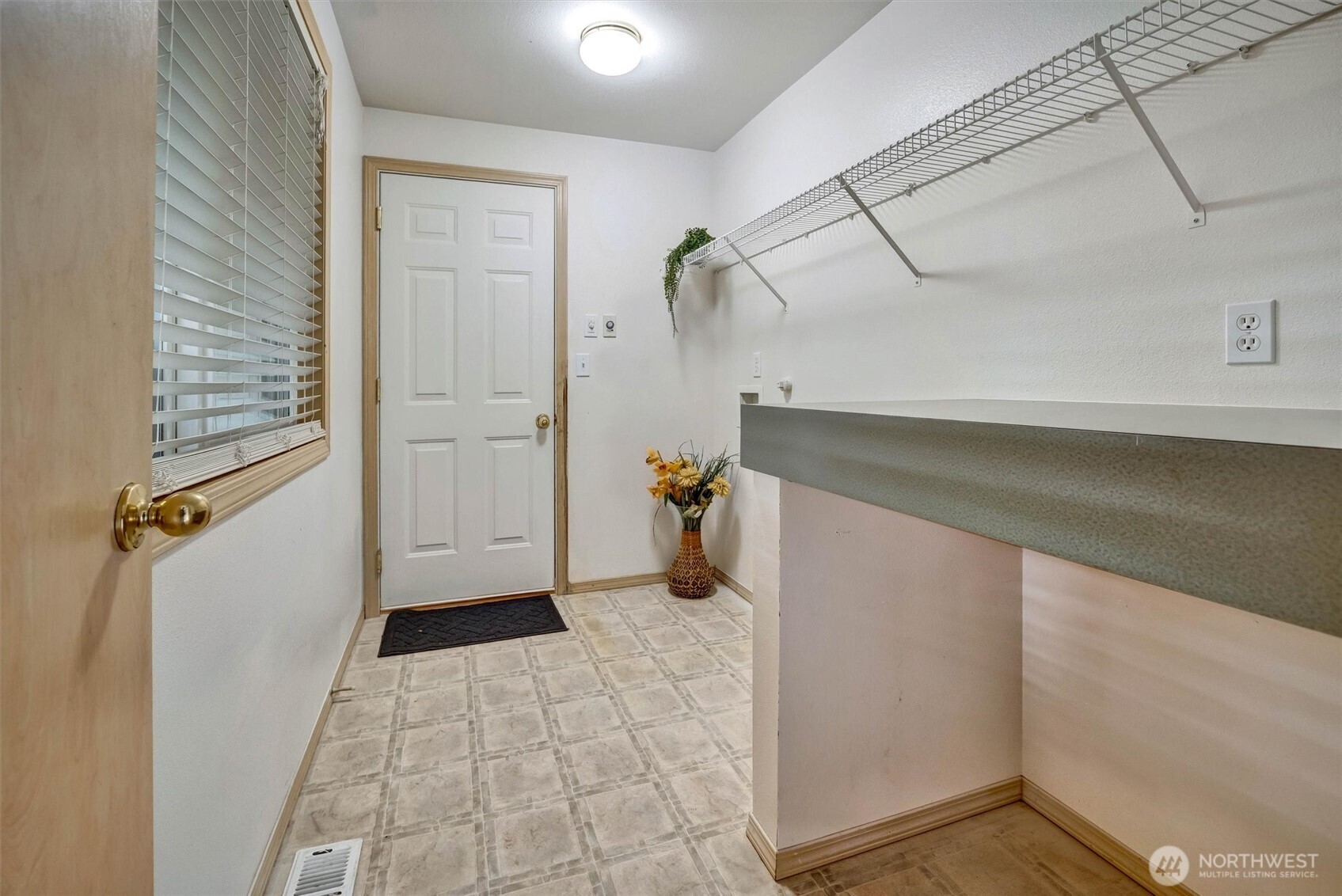 505 Hemming Way Property Photo 22