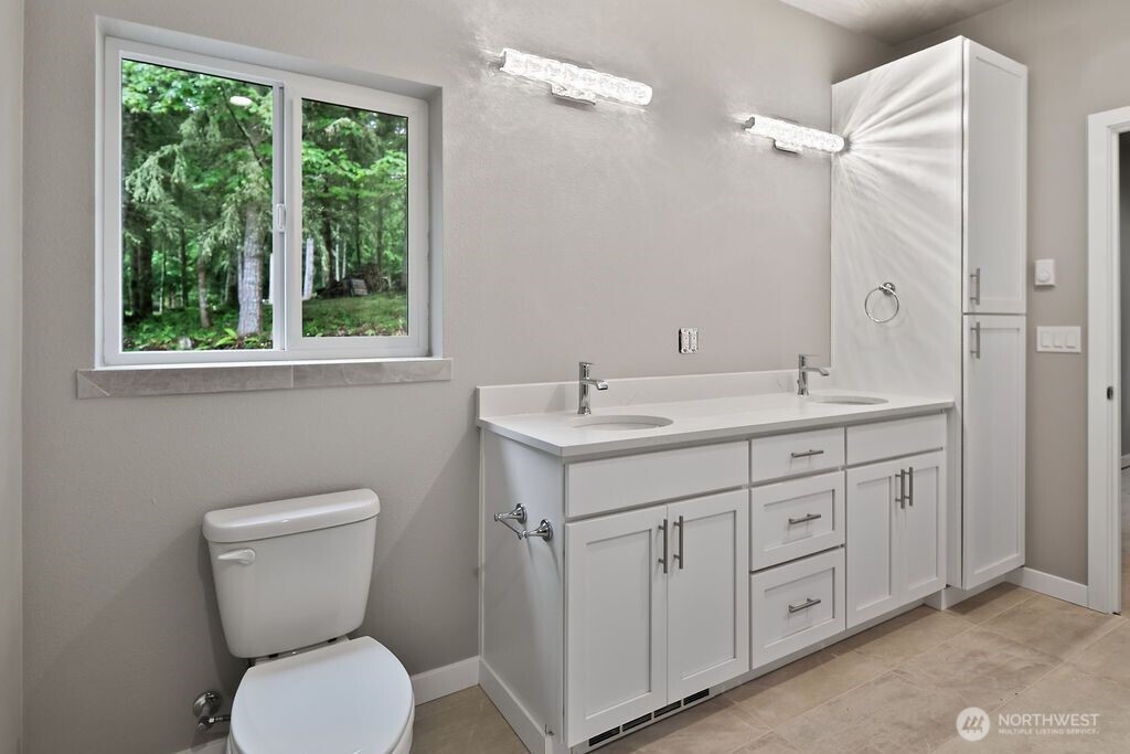 154 Shauna Place Property Photo 18