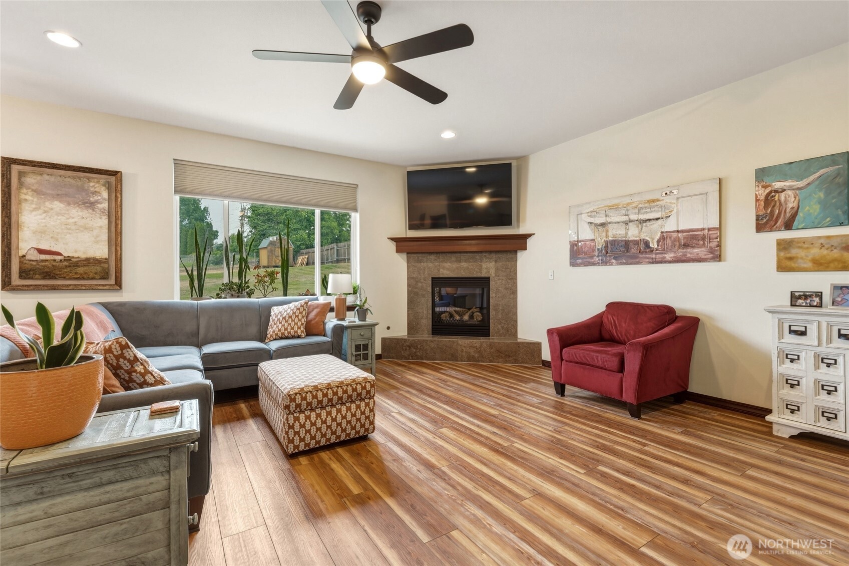 119 Chapelwood Avenue Property Photo 3