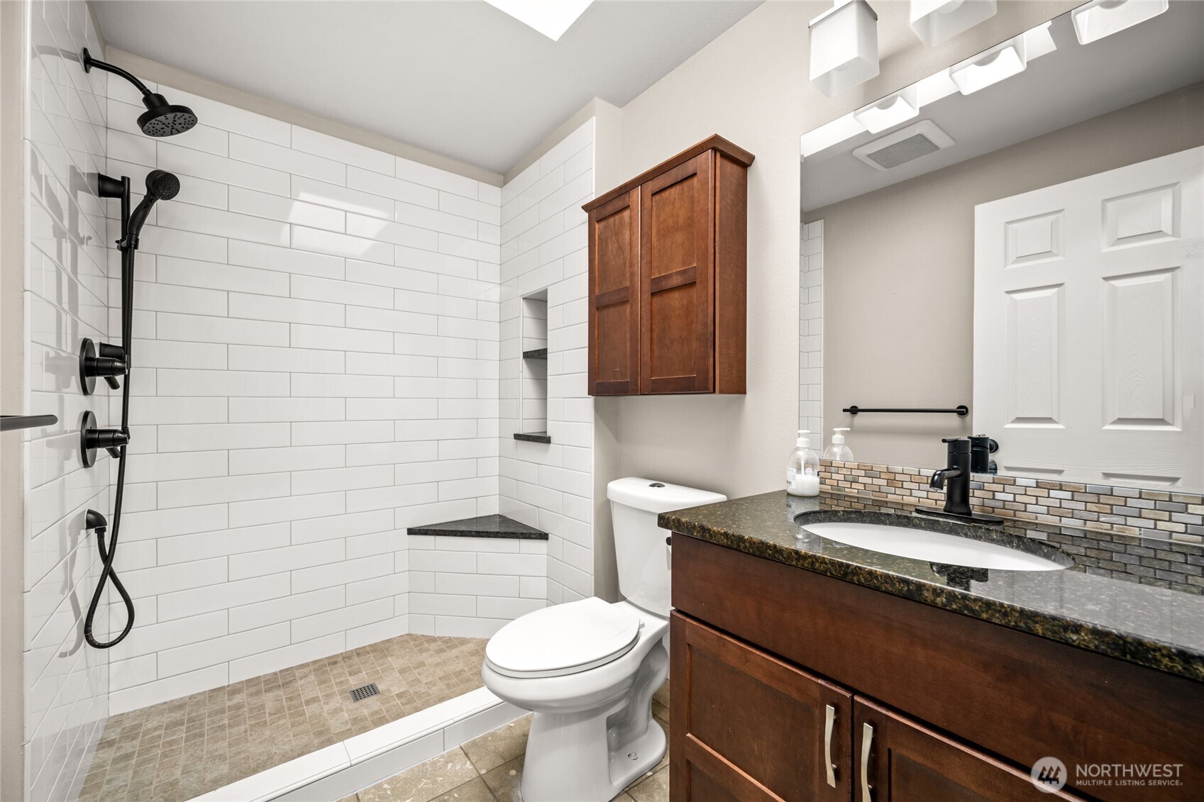 3408 F Avenue Property Photo 18
