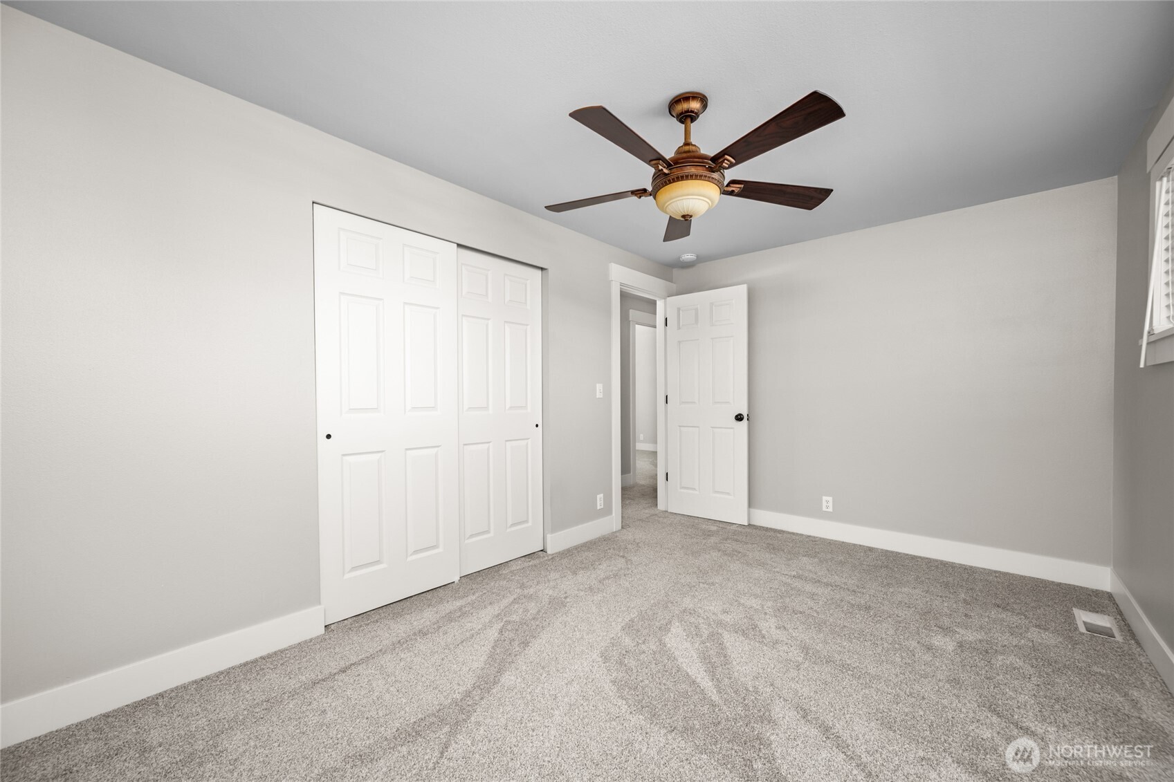 3408 F Avenue Property Photo 25