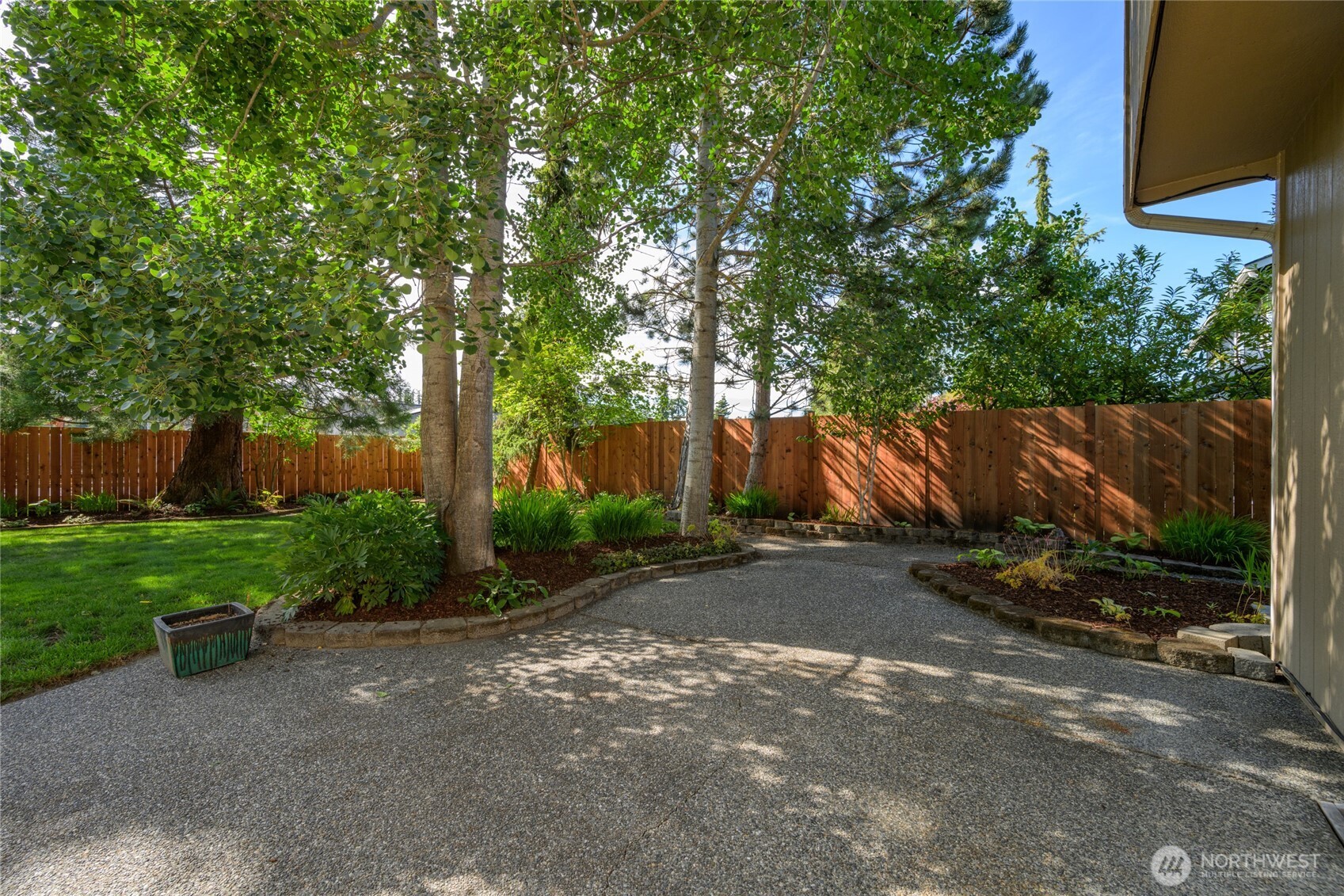 3408 F Avenue Property Photo 35