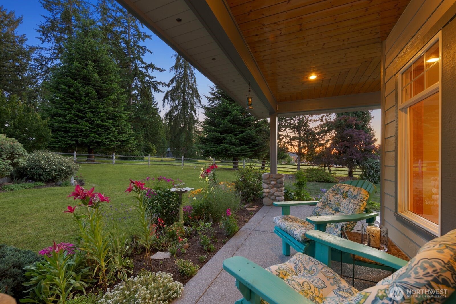 19011 32nd Avenue Property Photo 4