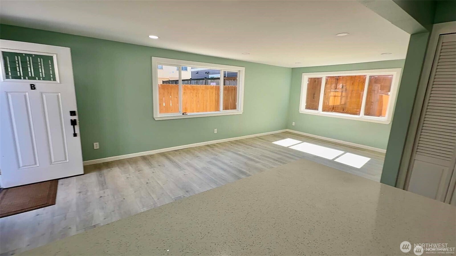 9040 17th Avenue Property Photo 17