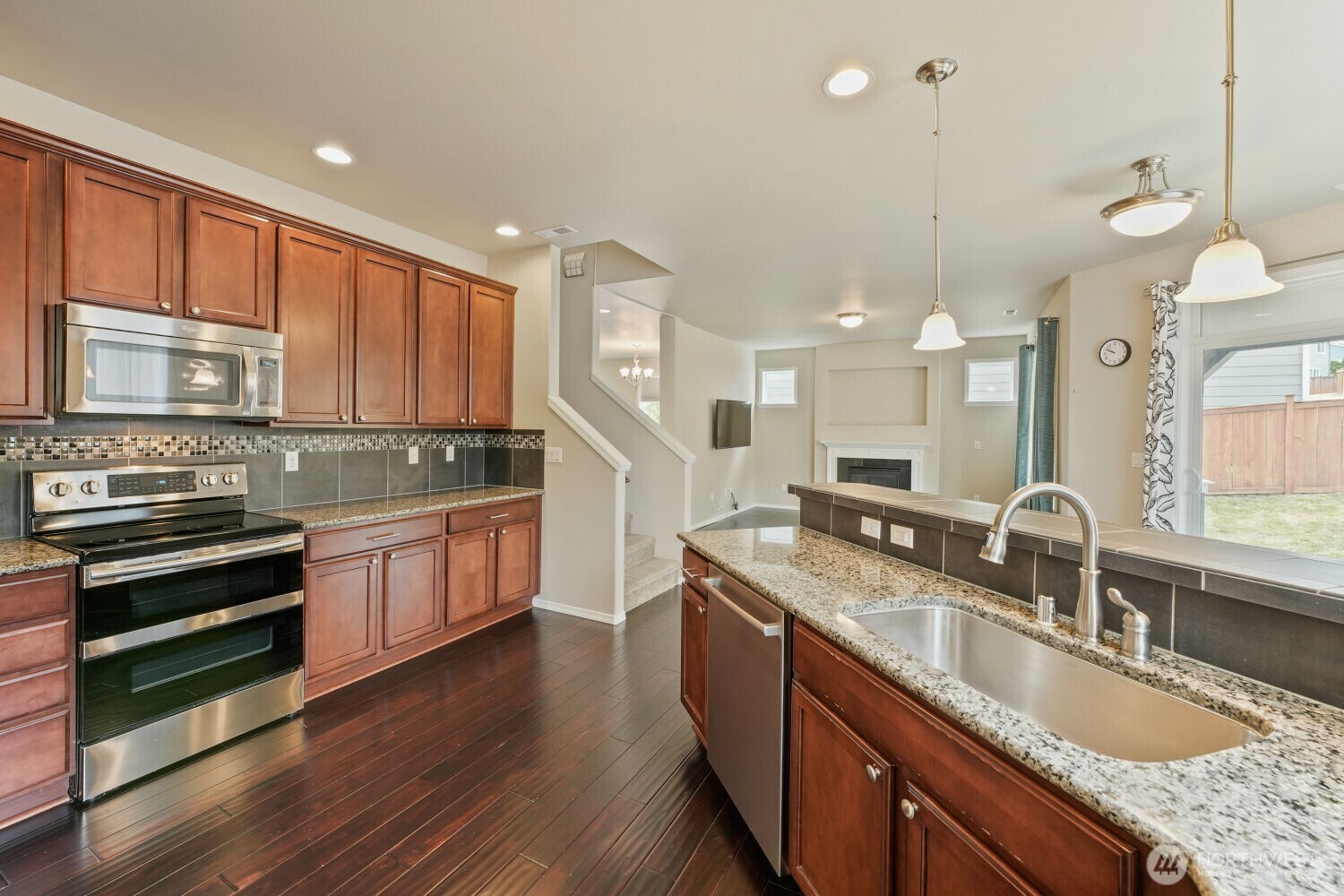 34004 12th Place Property Photo 19