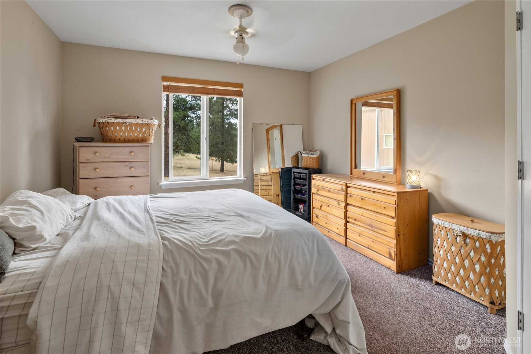 1150 White Road Property Photo 12