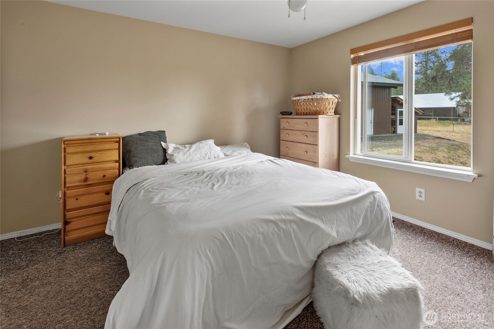 1150 White Road Property Photo 13