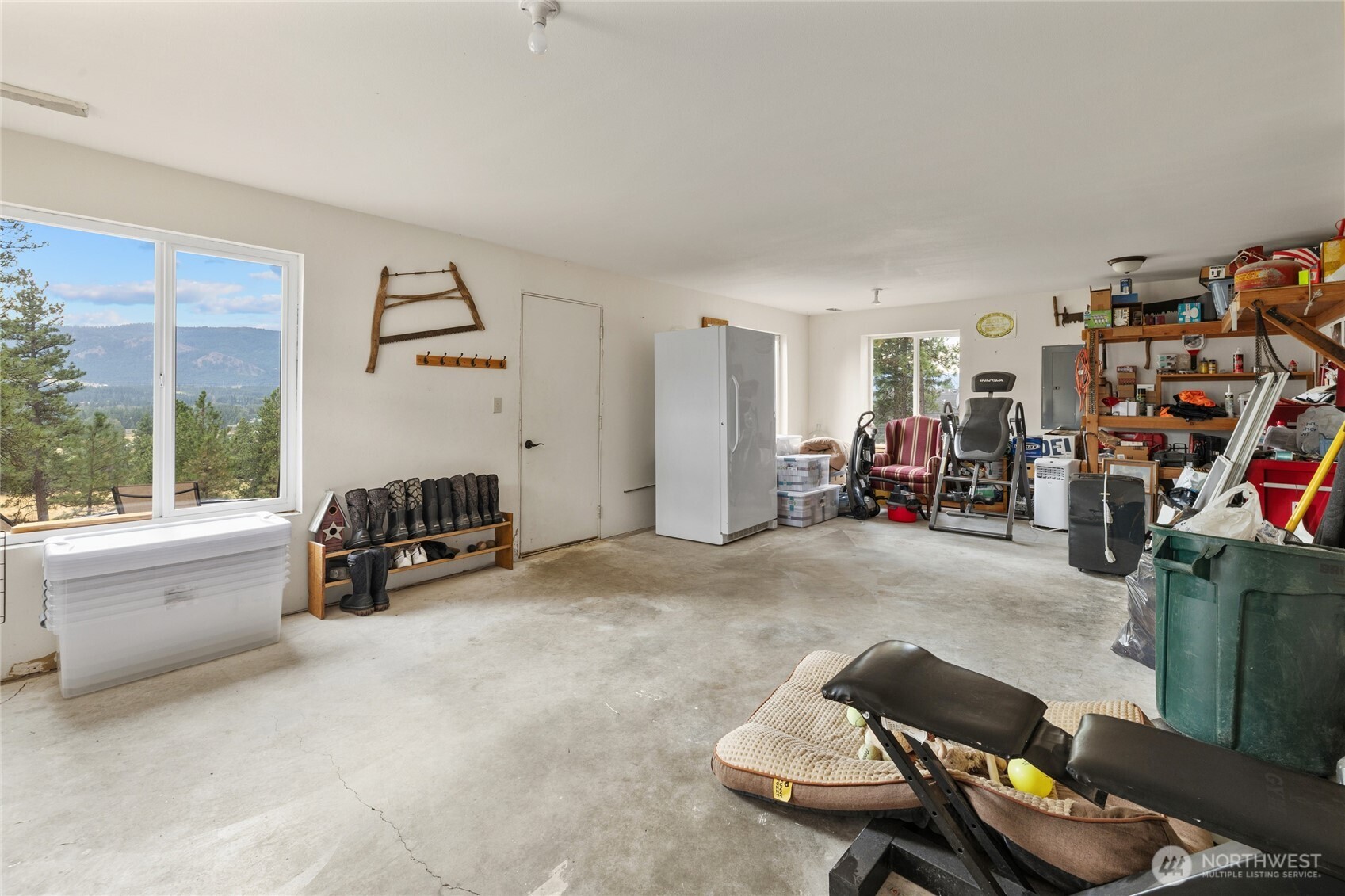 1150 White Road Property Photo 23
