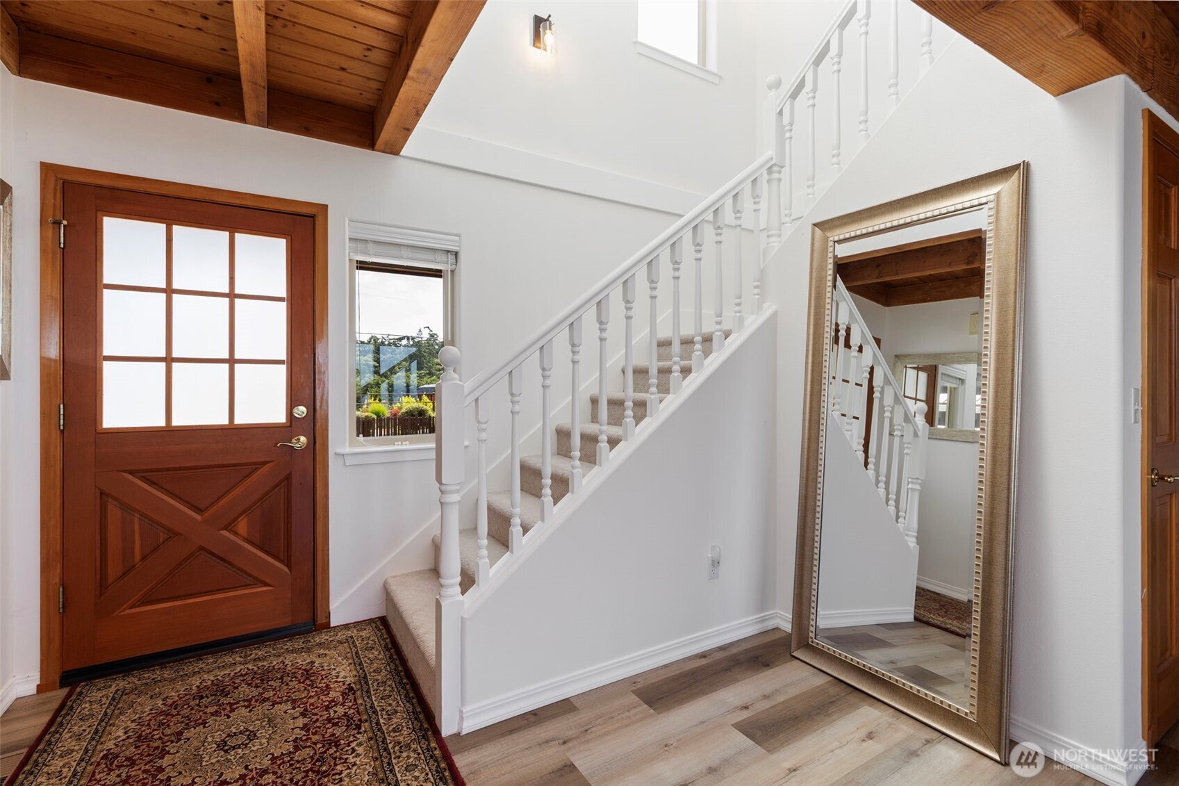 2342 Seaview Drive Property Photo 6