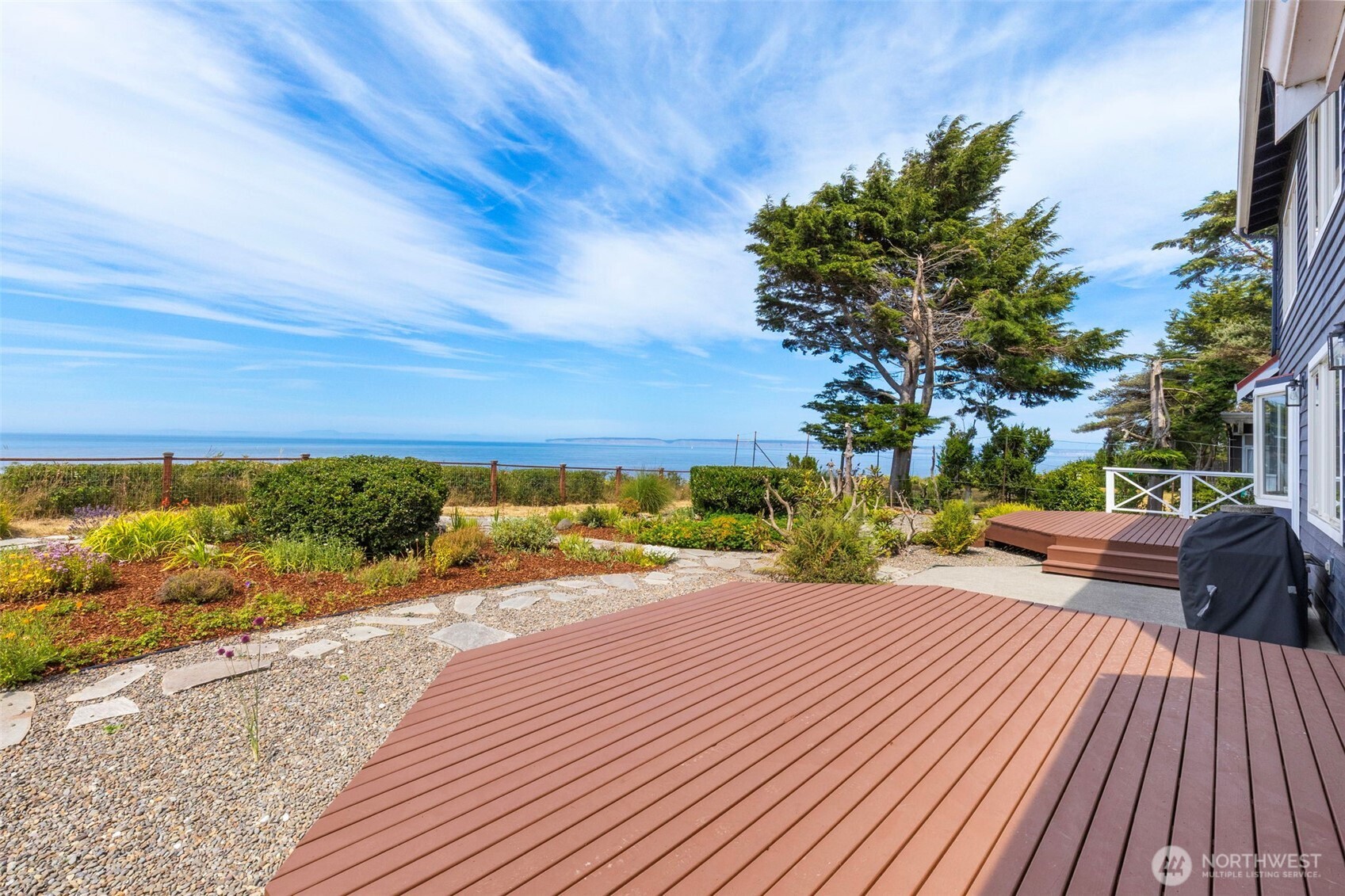 2342 Seaview Drive Property Photo 13