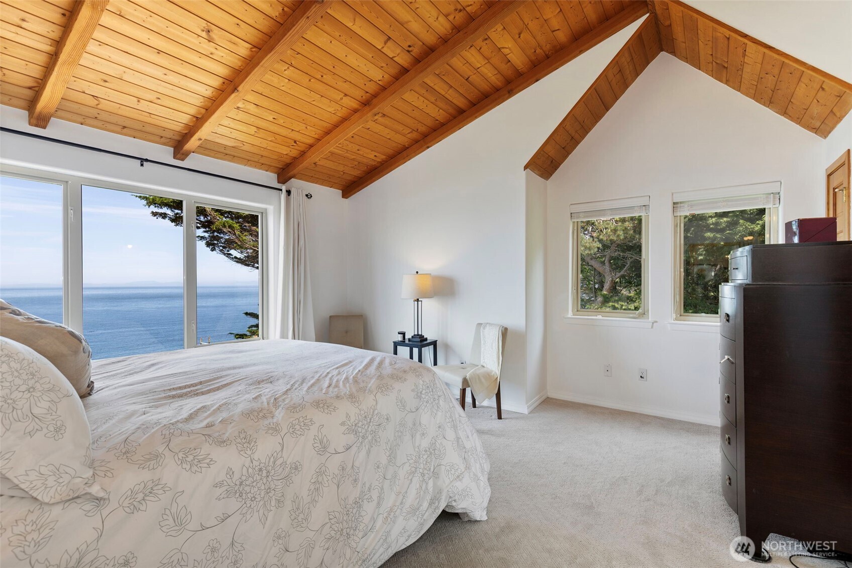 2342 Seaview Drive Property Photo 25
