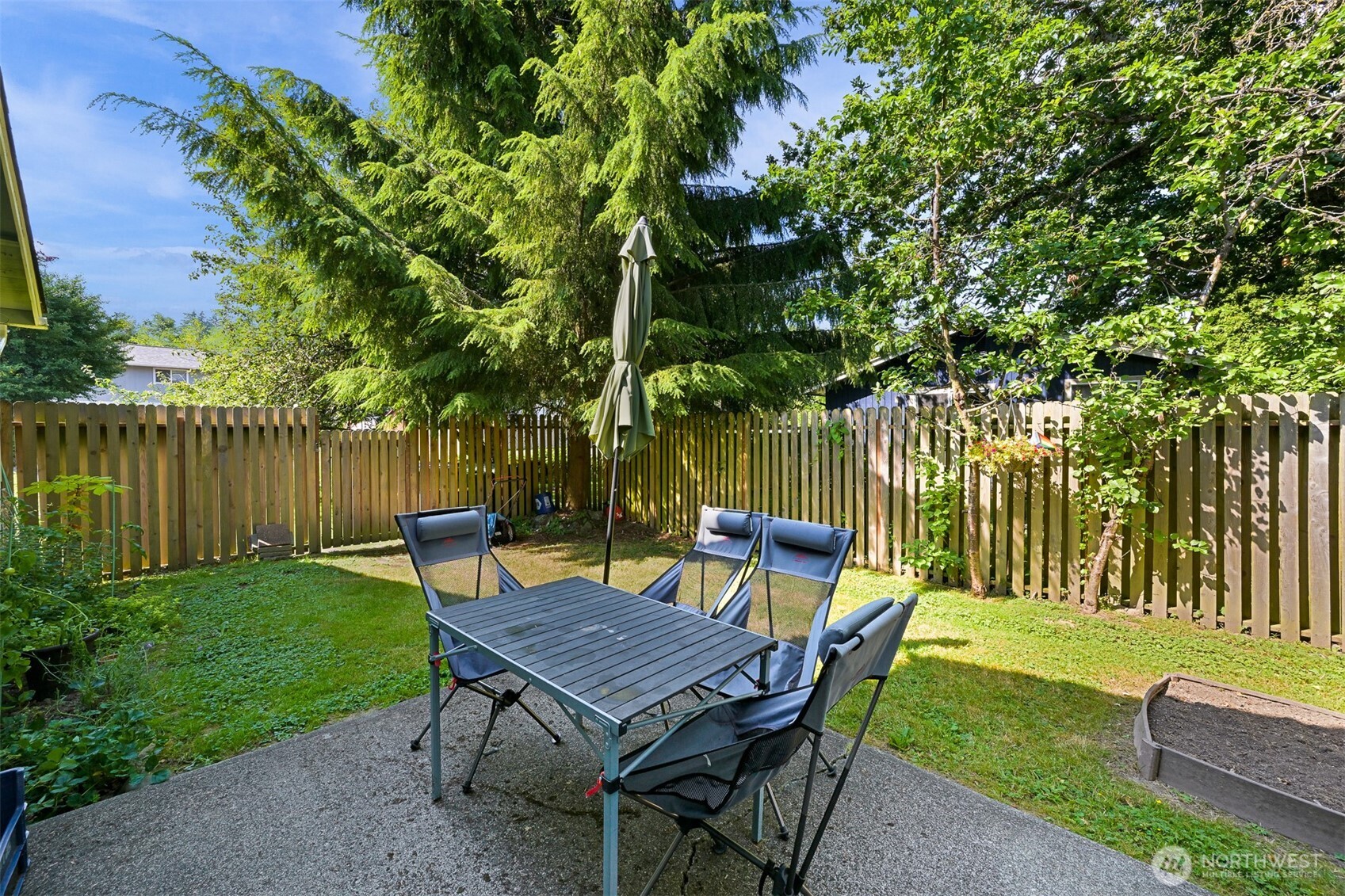 2210 Wilson Avenue Property Photo 12