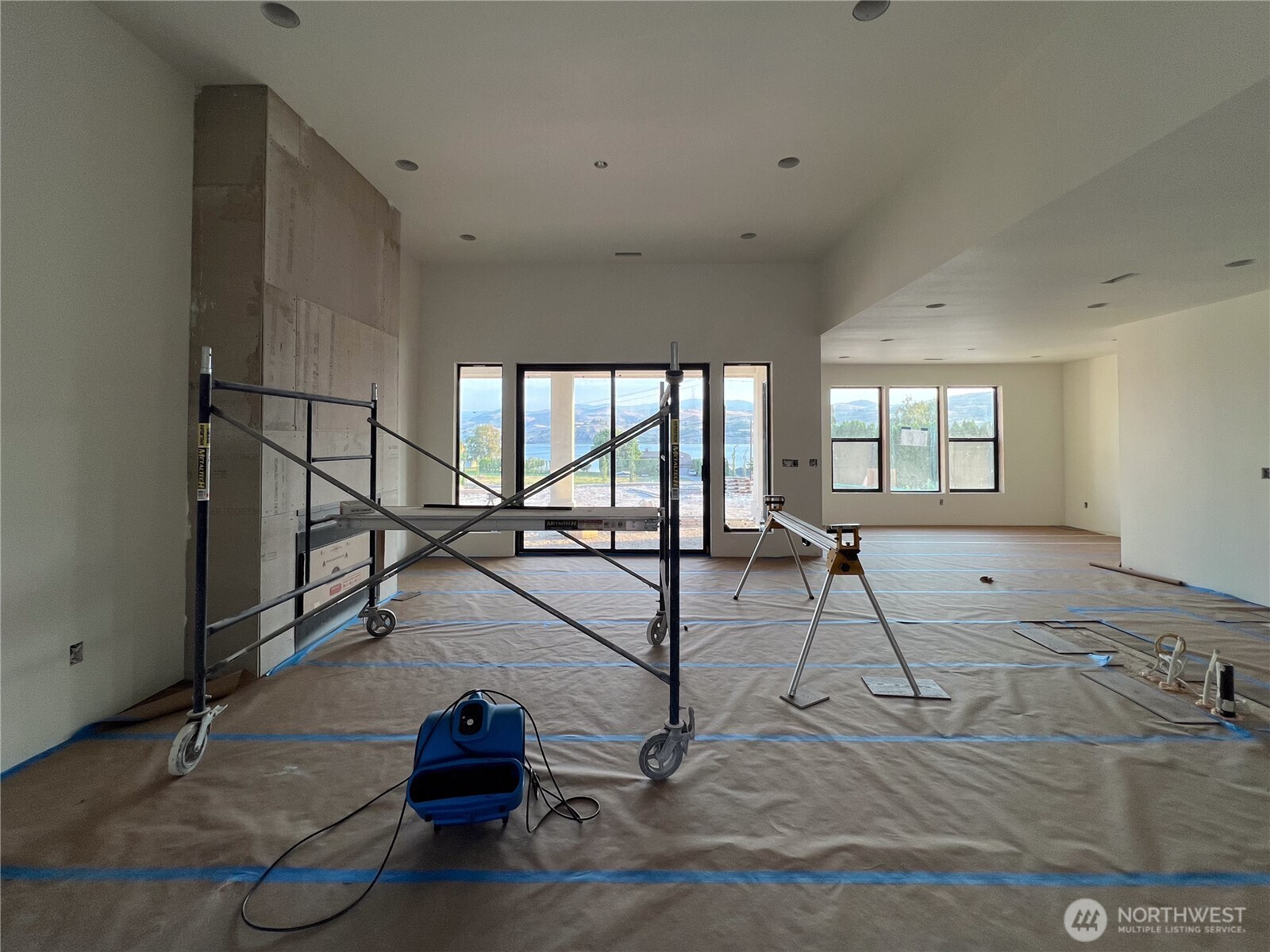 21 Loretta Lane Property Photo 4