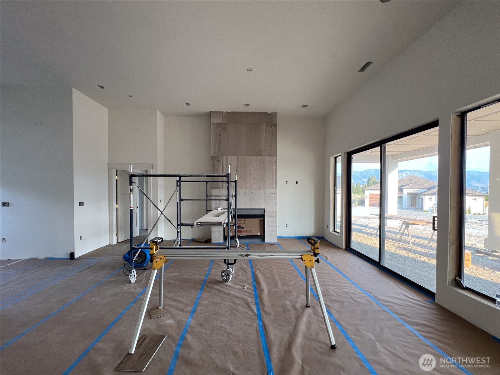 21 Loretta Lane Property Photo 5