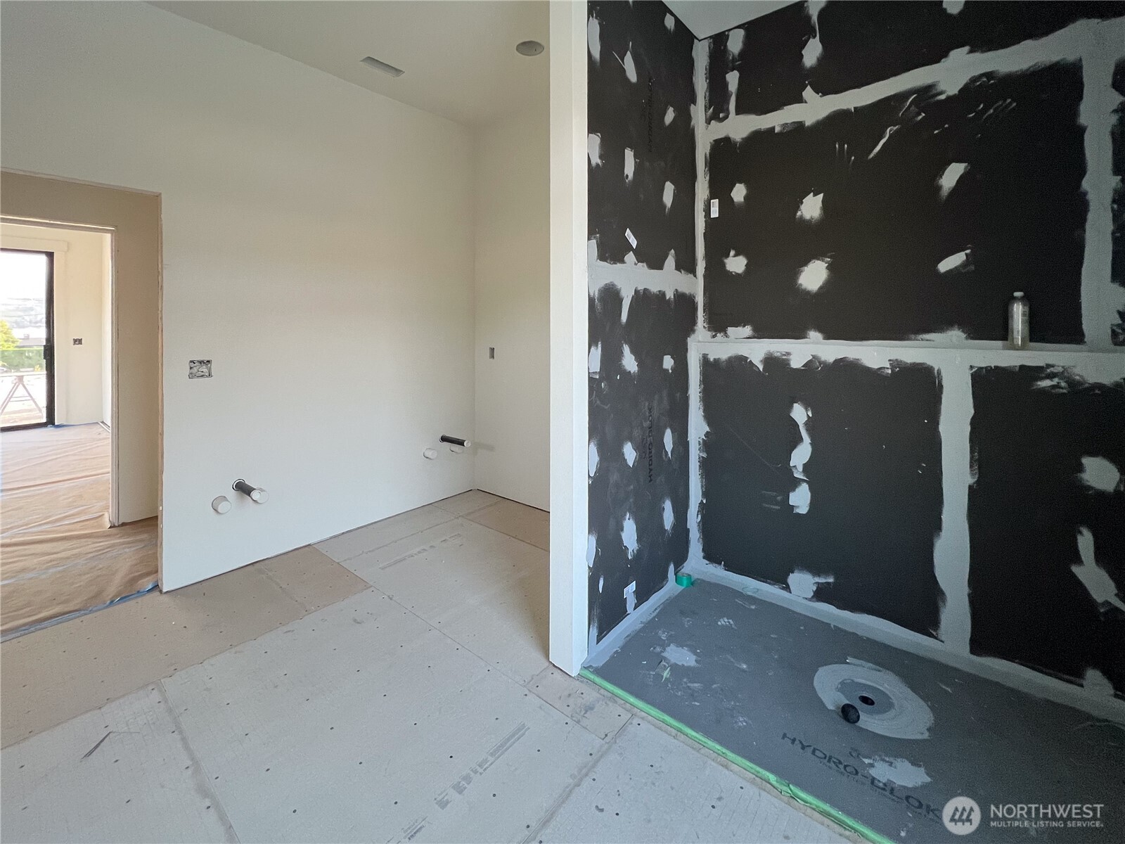 21 Loretta Lane Property Photo 11