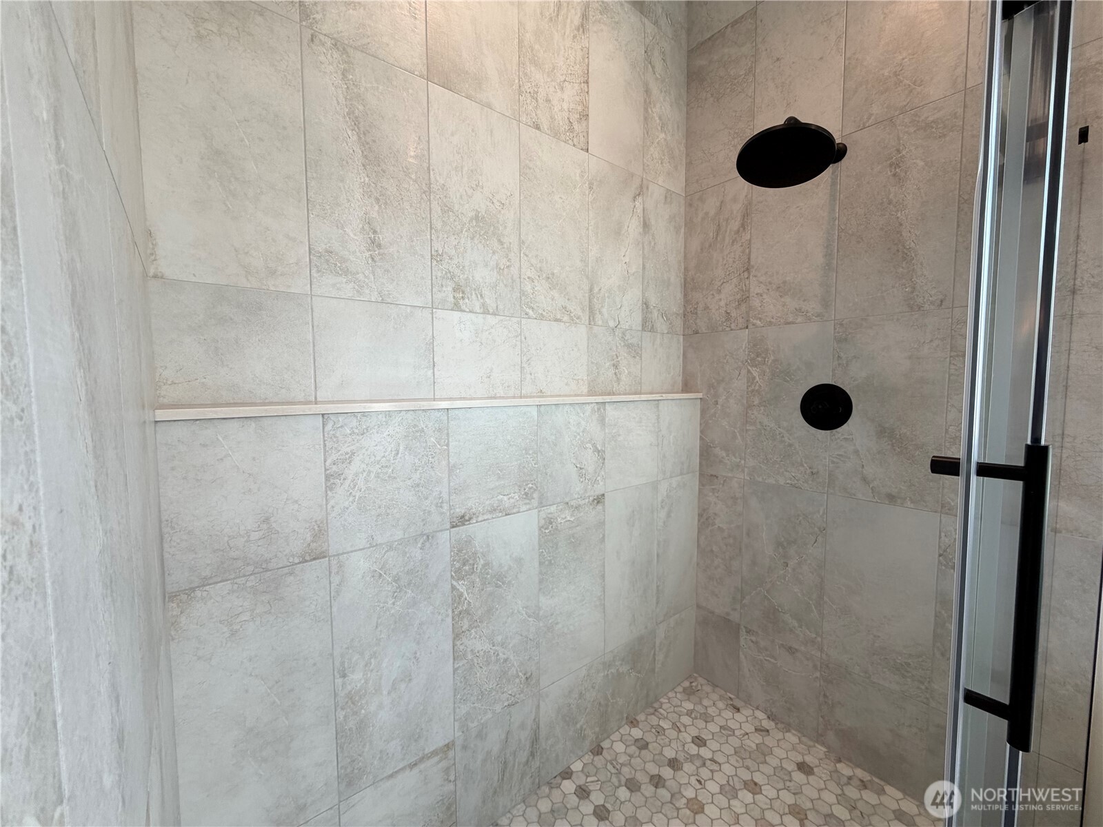 21 Loretta Lane Property Photo 16