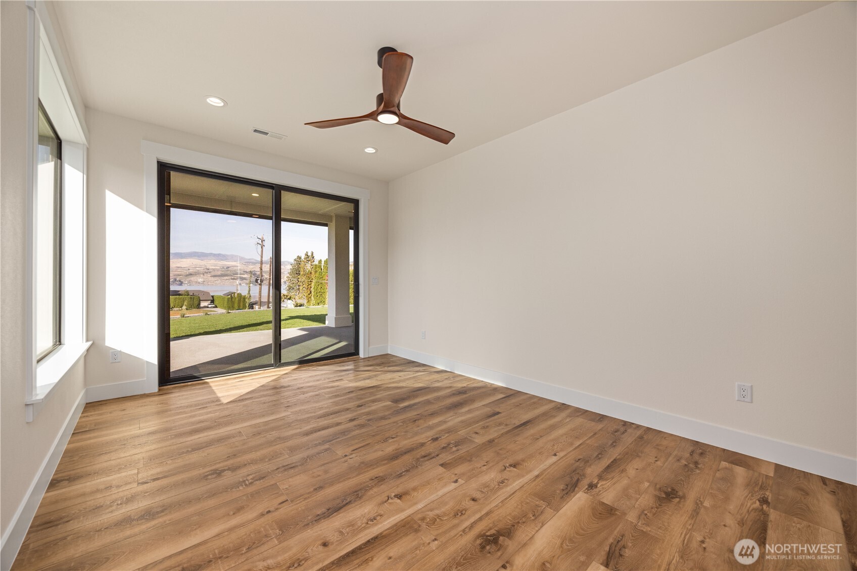21 Loretta Lane Property Photo 17