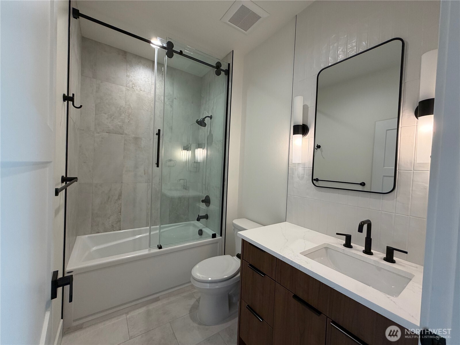 21 Loretta Lane Property Photo 19