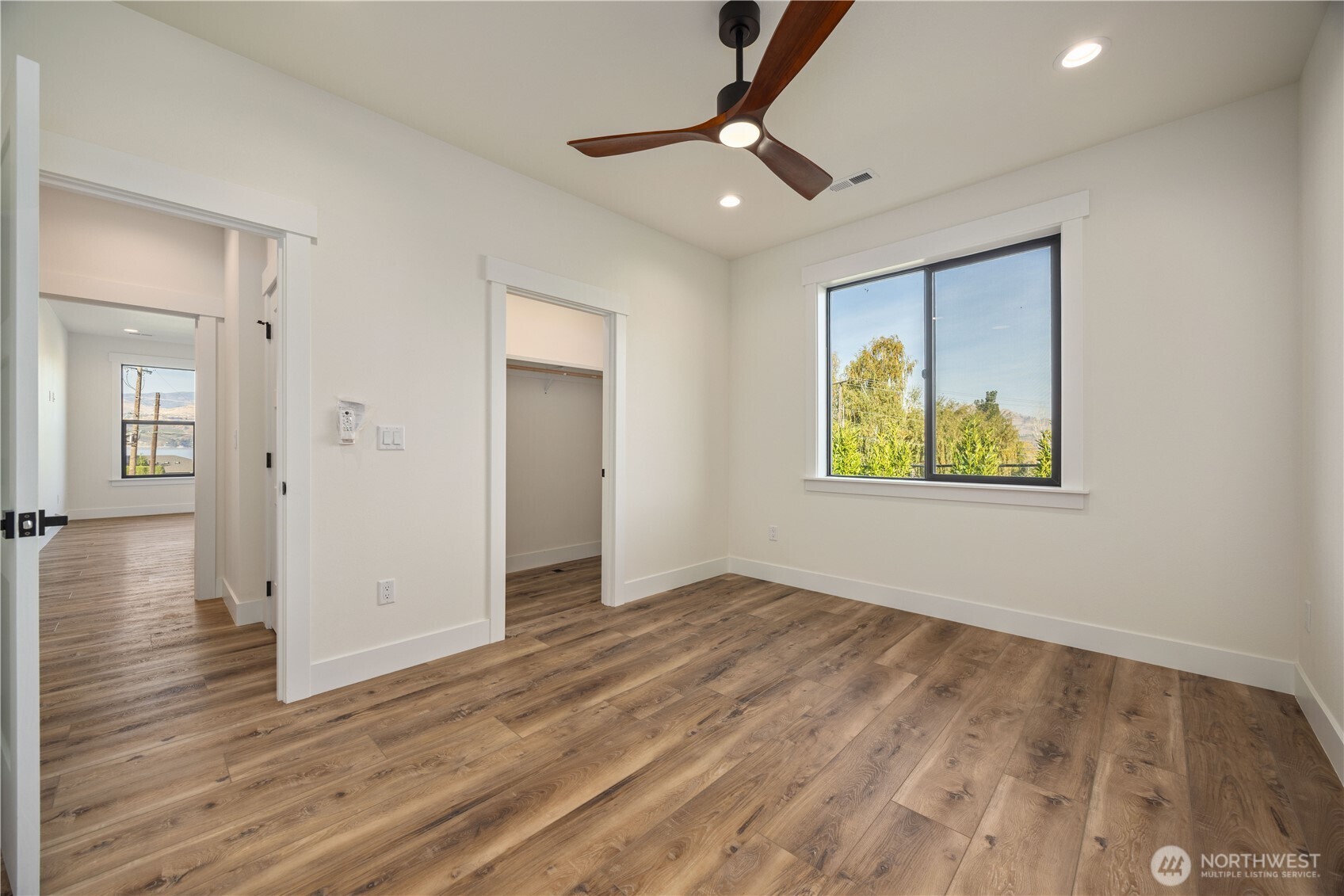 21 Loretta Lane Property Photo 27