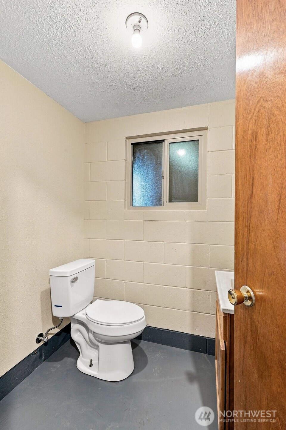 16456 Thorpe Road Property Photo 24