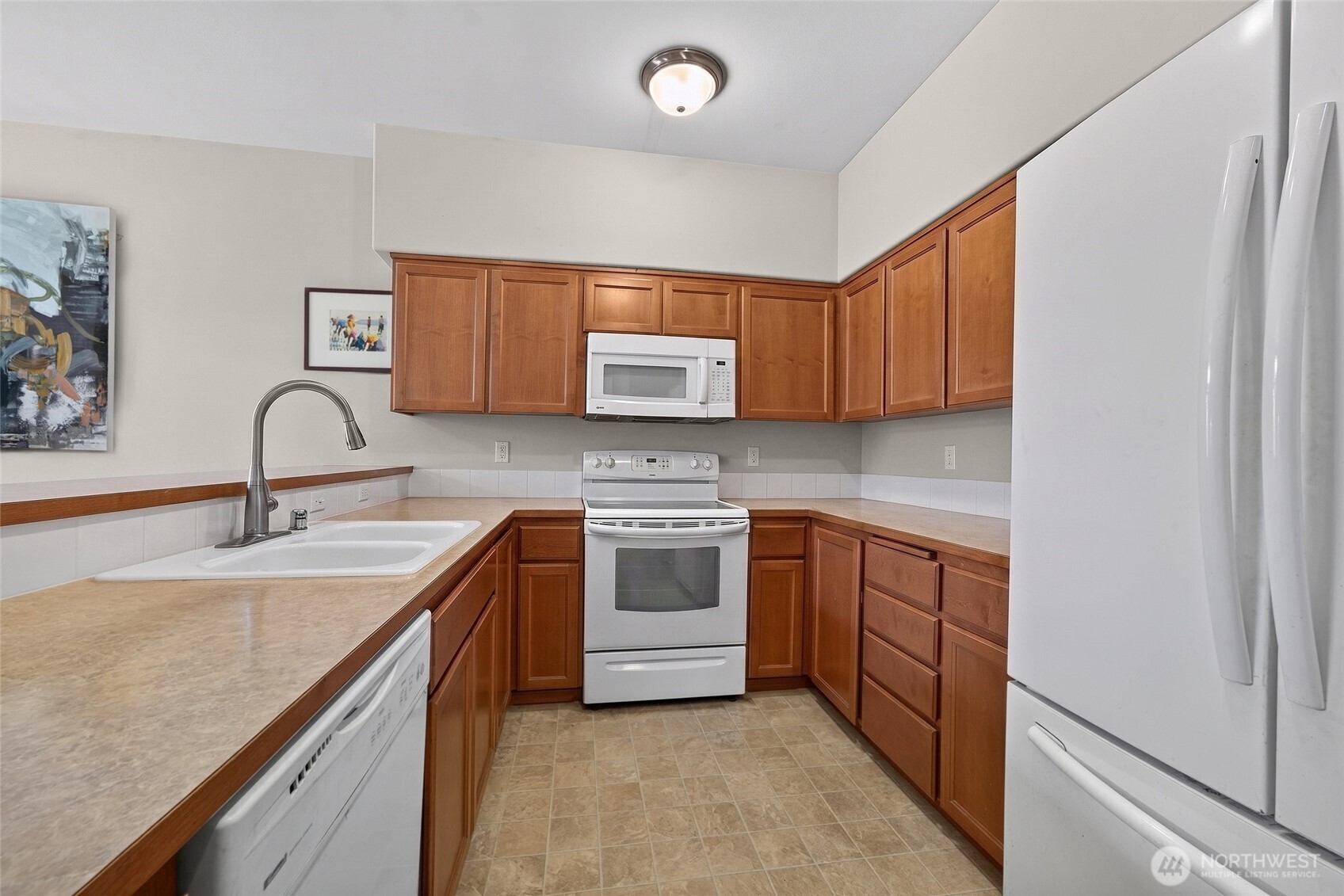 116 60th Street Property Photo 5