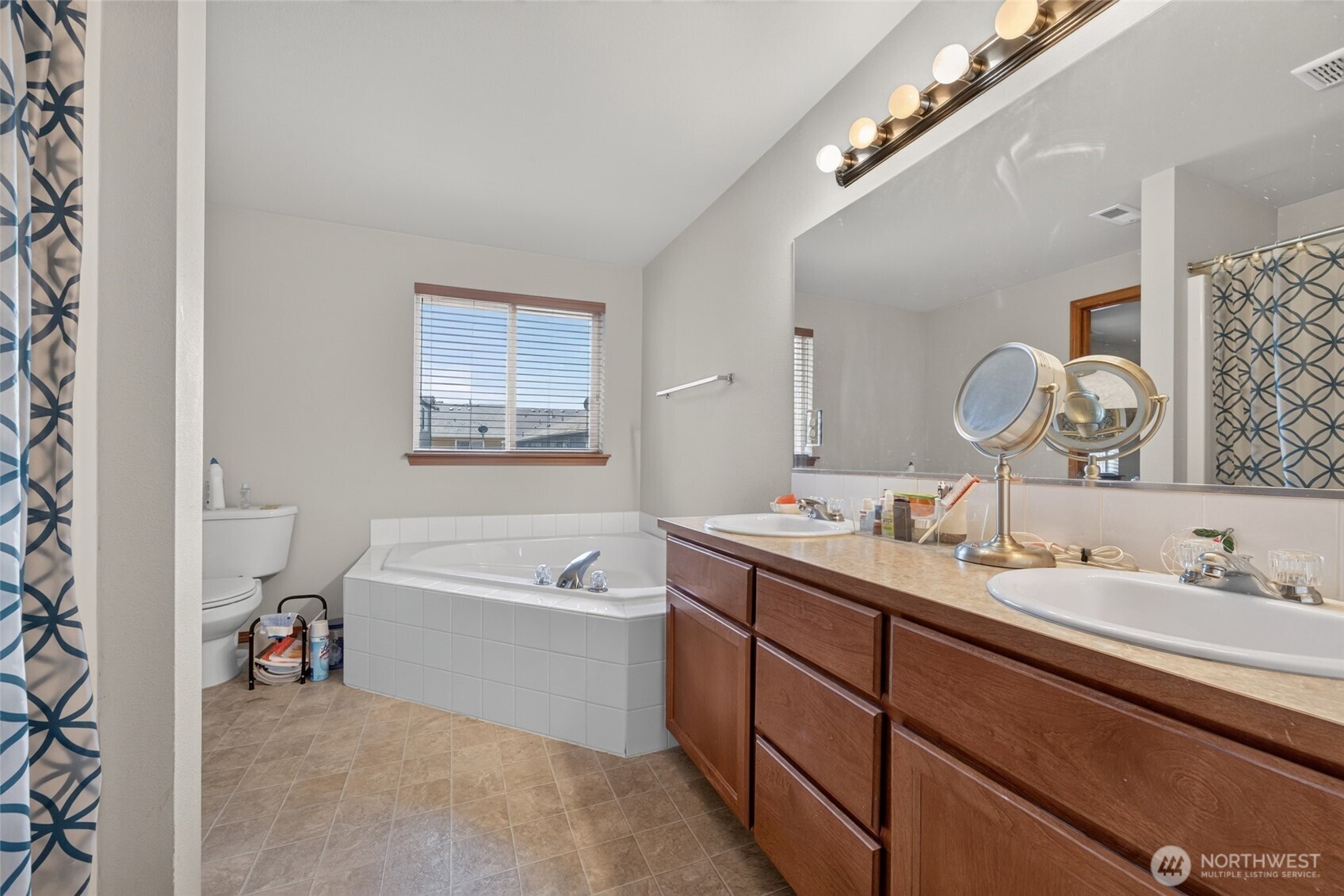116 60th Street Property Photo 17