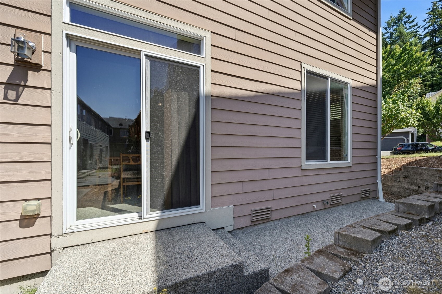 116 60th Street Property Photo 25