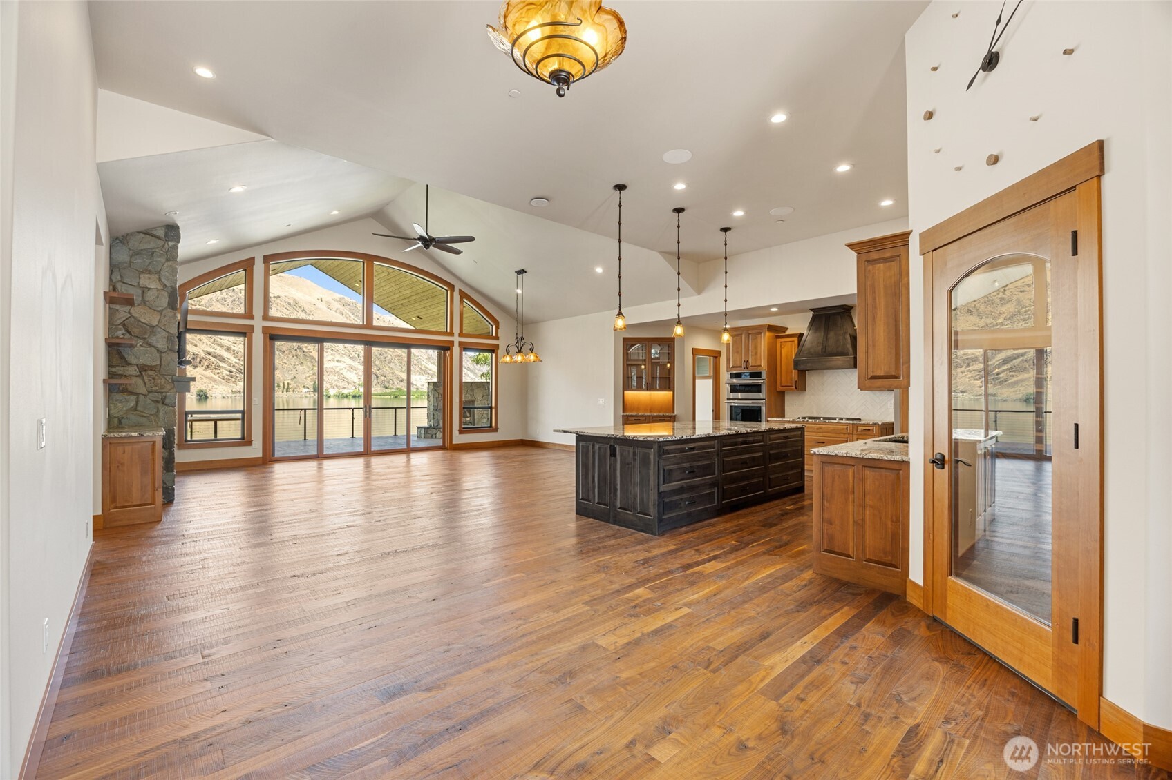 13 Willwood Drive Property Photo 17