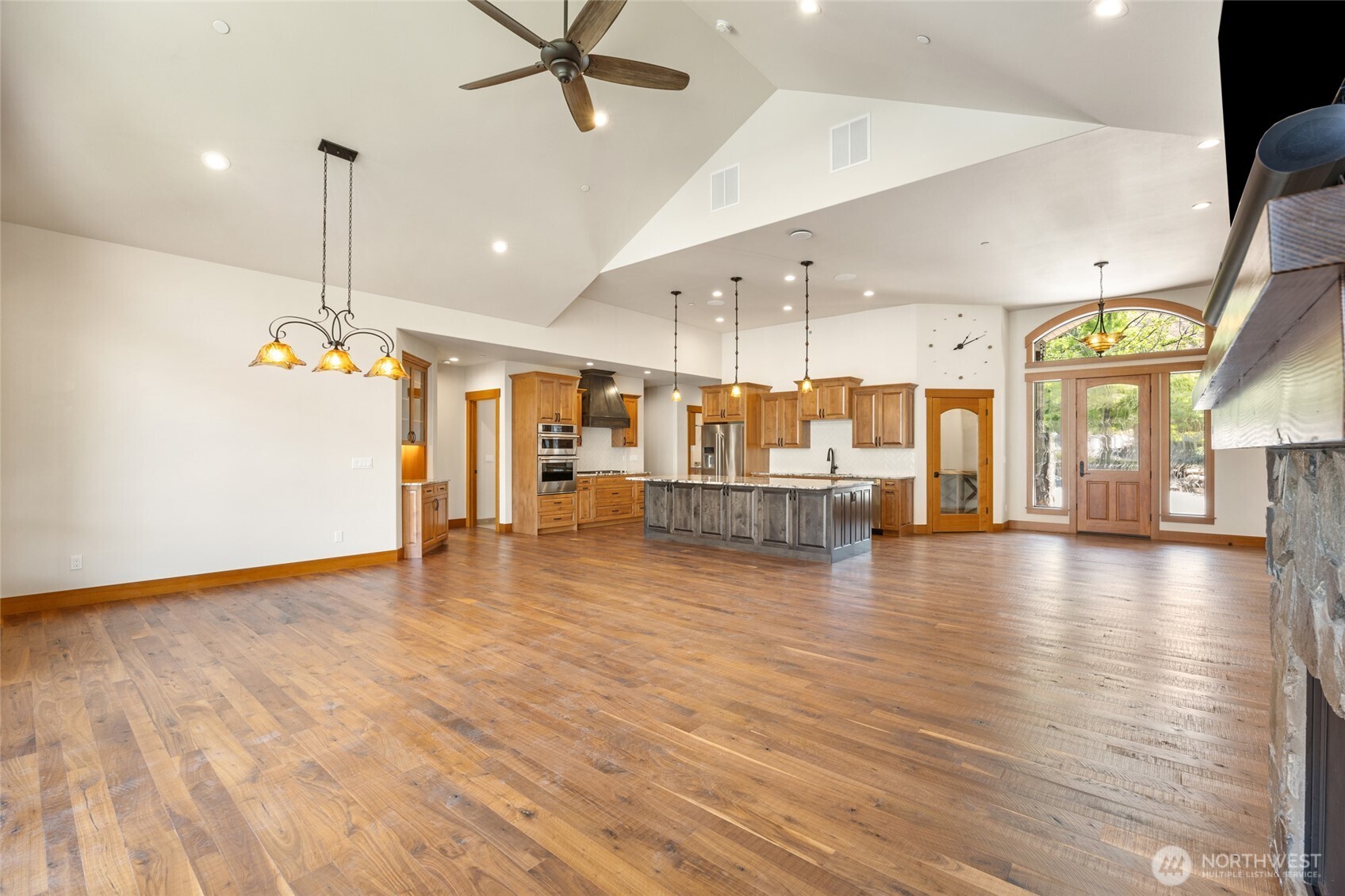 13 Willwood Drive Property Photo 18