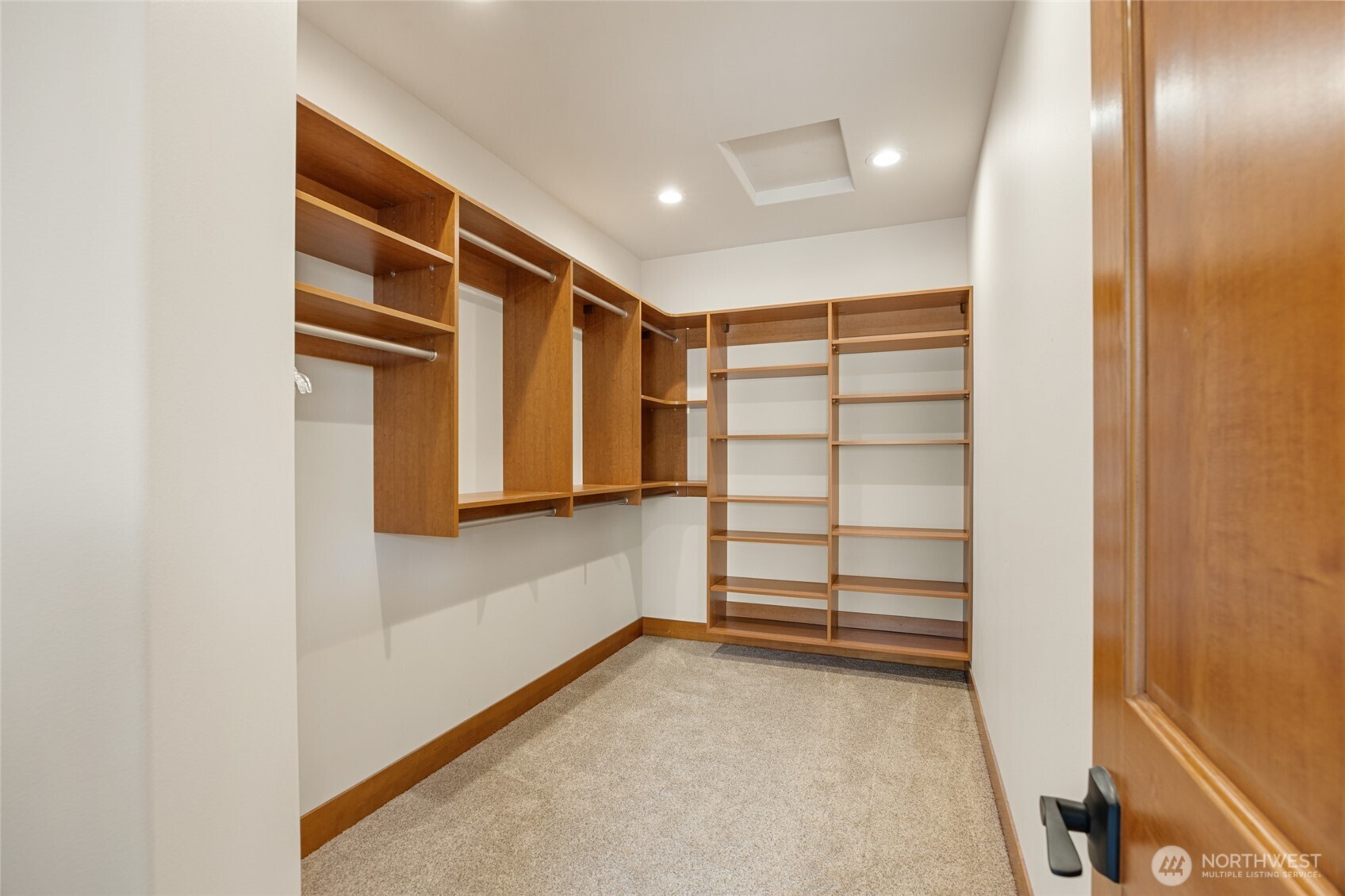 13 Willwood Drive Property Photo 30
