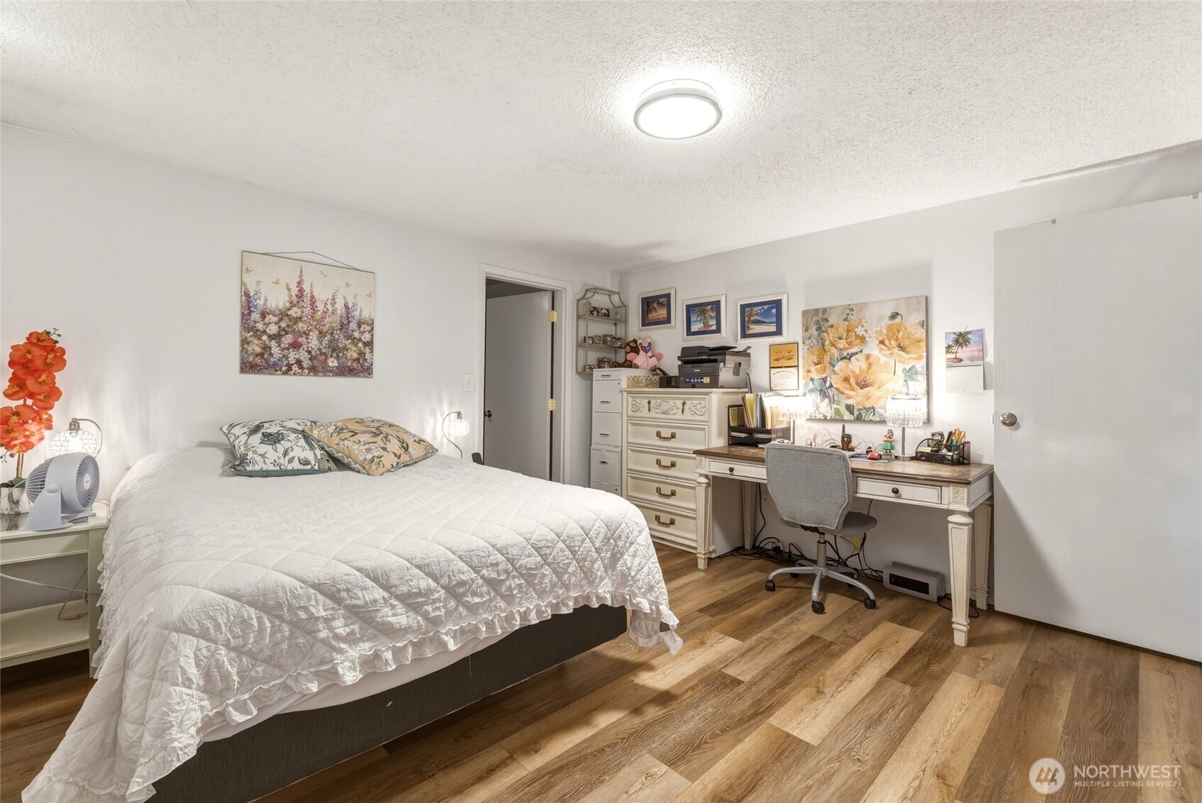 100 Vernon Lane Property Photo 16