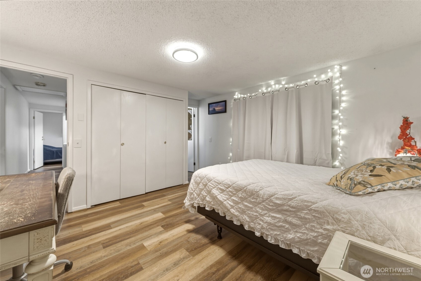 100 Vernon Lane Property Photo 17
