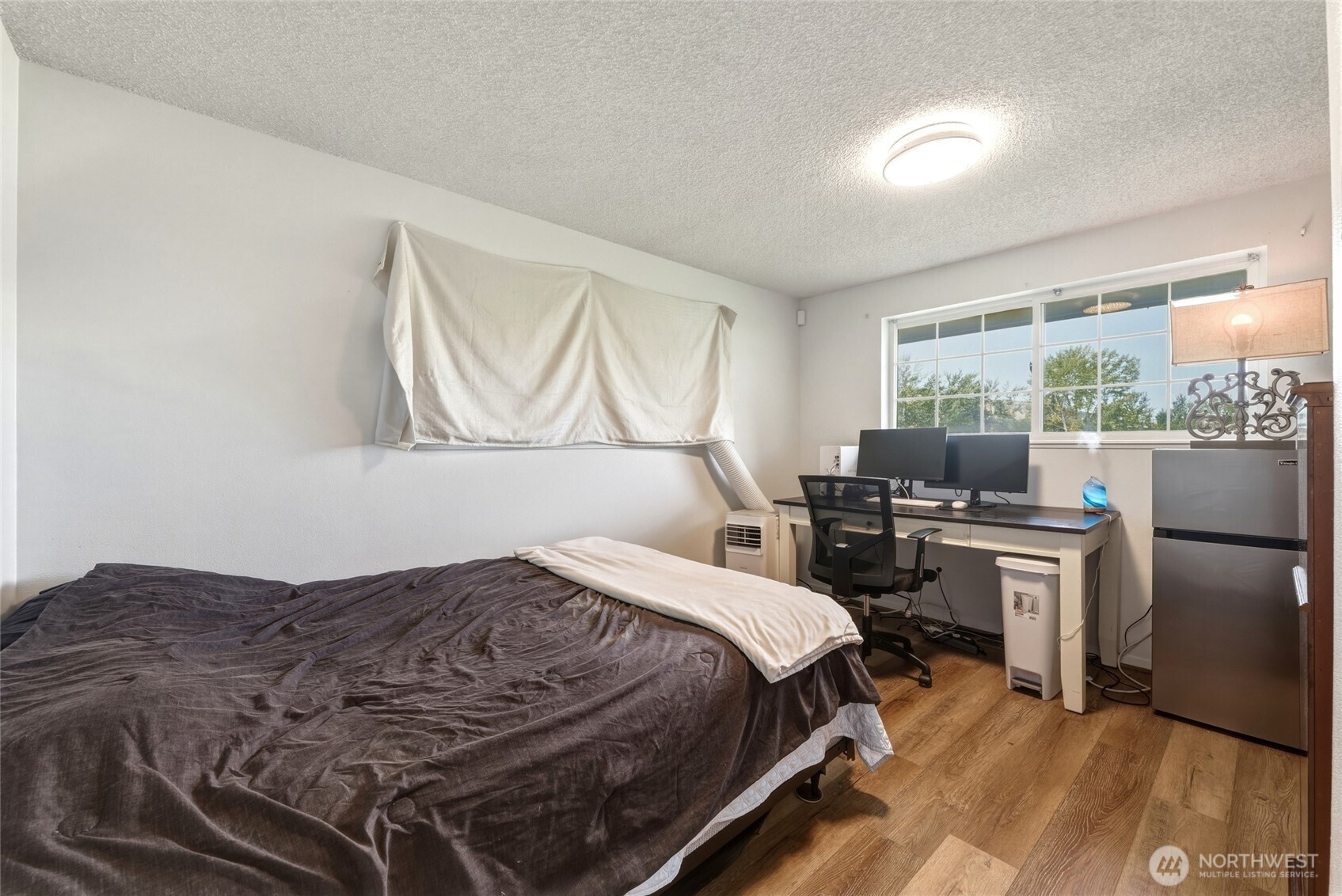 100 Vernon Lane Property Photo 22