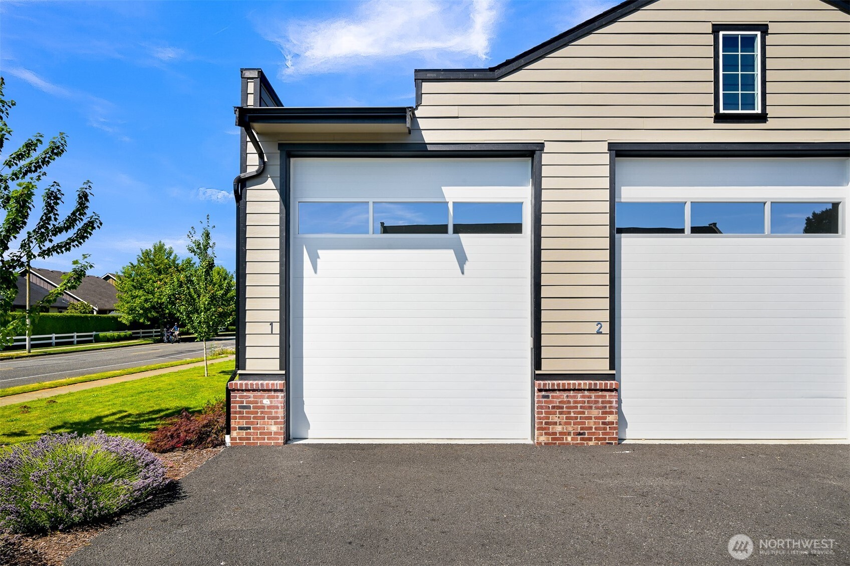 2203 Mercedes Drive 1 Property Photo 4