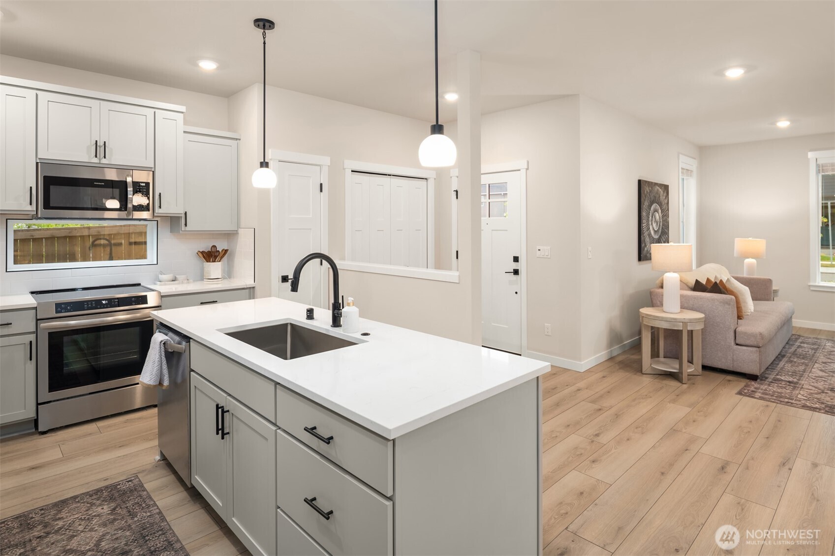 28304 74th Drive D Property Photo 4