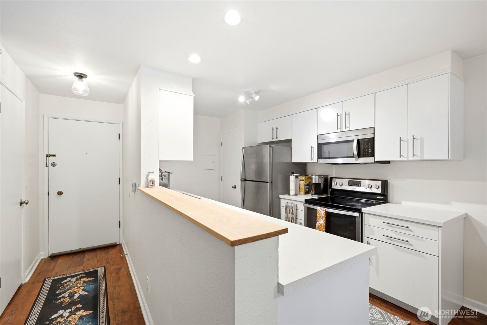 5630 200th Street B306 Property Photo 7