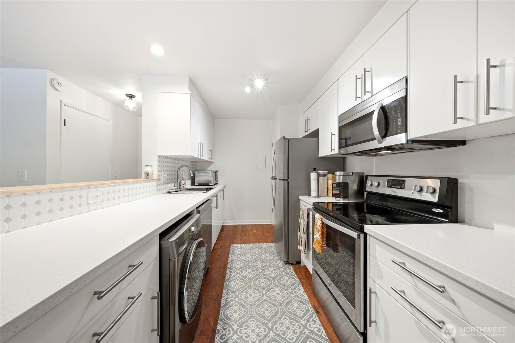 5630 200th Street B306 Property Photo 9